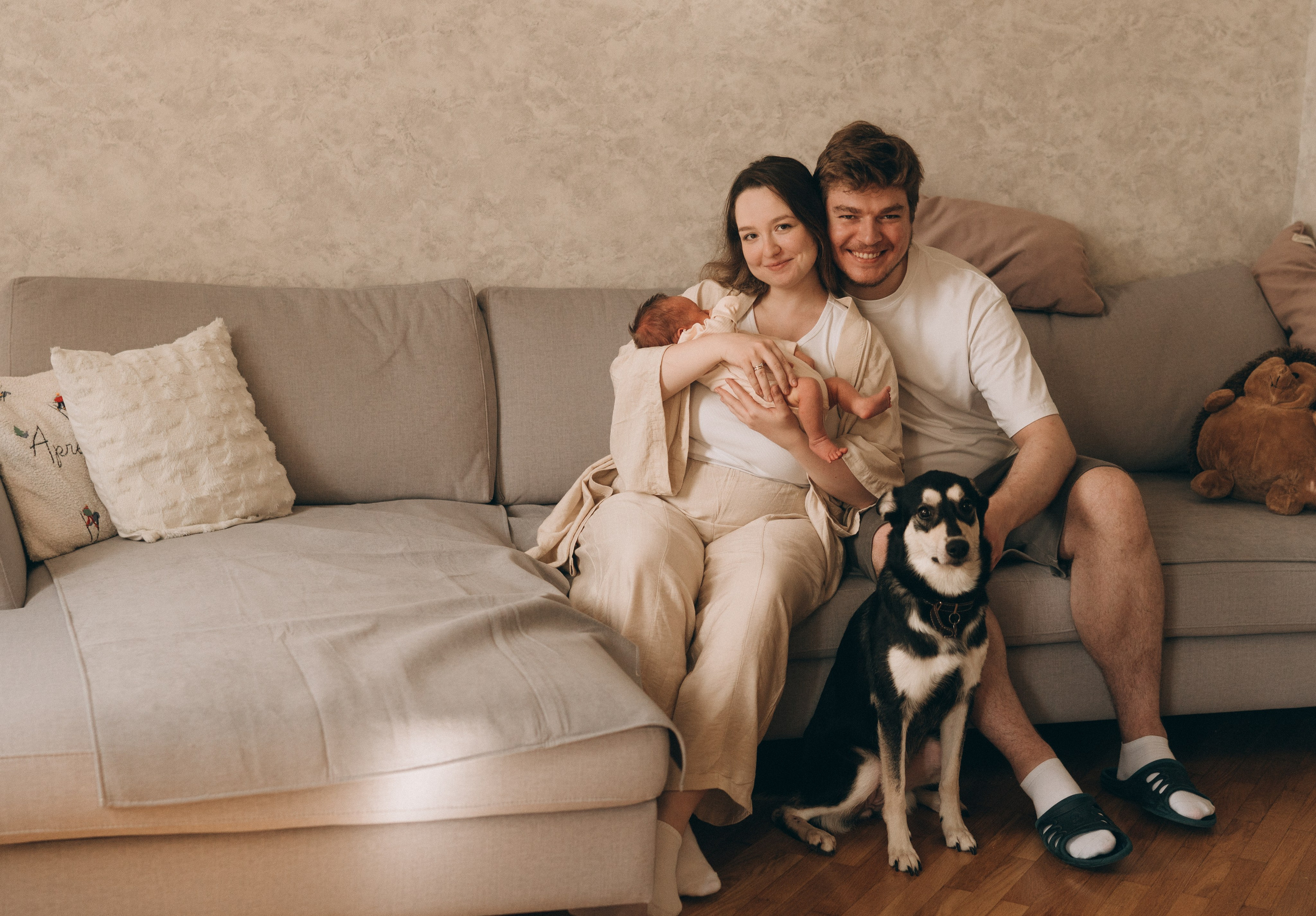 Тимофей в кругу семьи. Семейный, ньюборн фотограф, фотограф на роды в Москве, Виктория Тюльдюкова