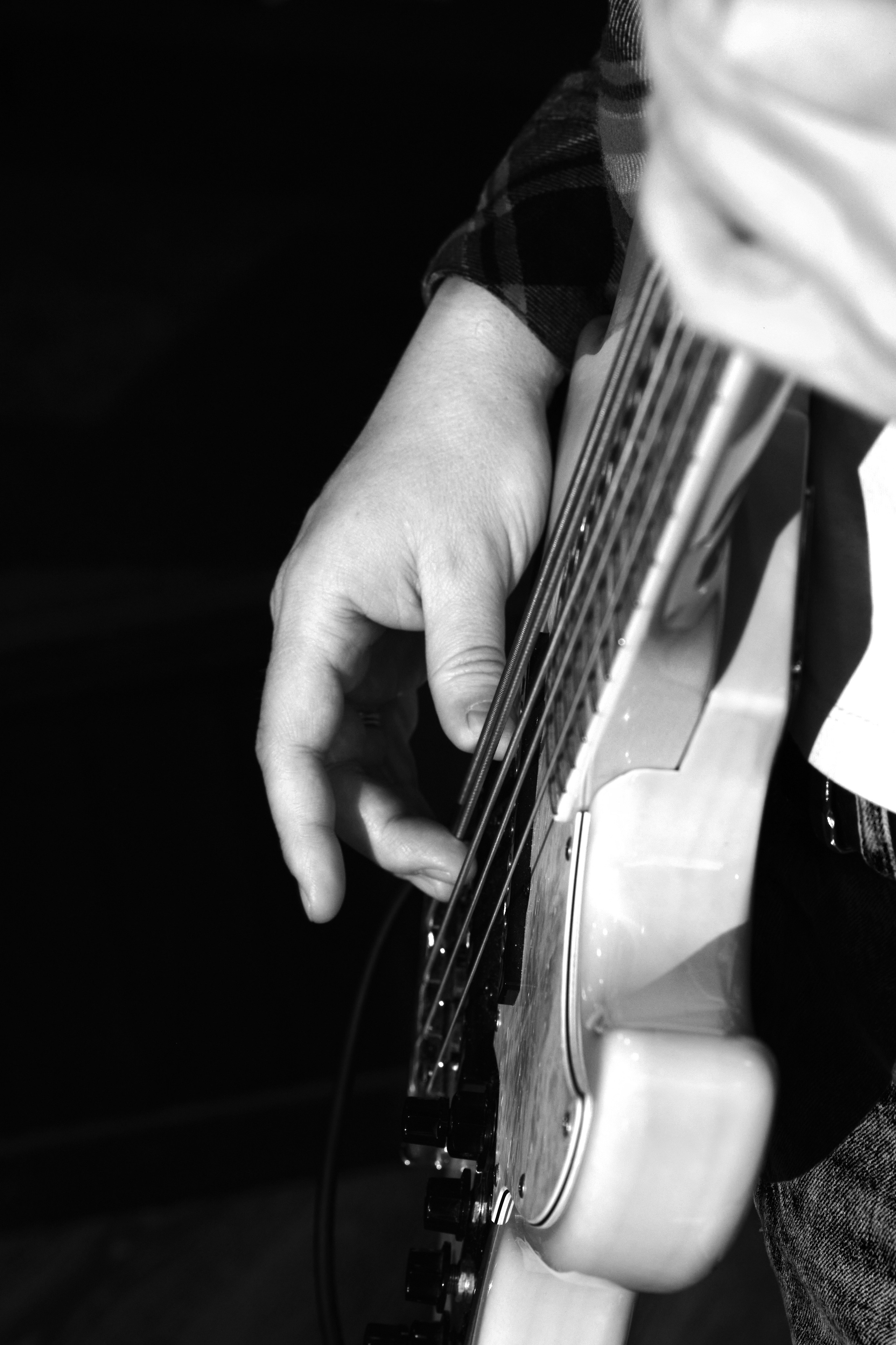 Фотограф для съемки музыкальной группы, услуги фотографа для музыкантов, певцов, эстрадной и концерной деятельности. Ваш фотограф для съемки концертов и мероприятий.