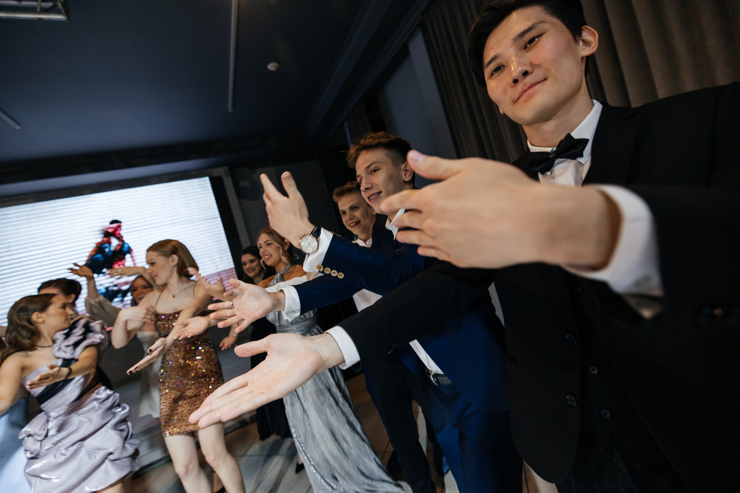 2023-06-23 Выпускной МБОУ СОШ № 10. Фотограф в Красноярске