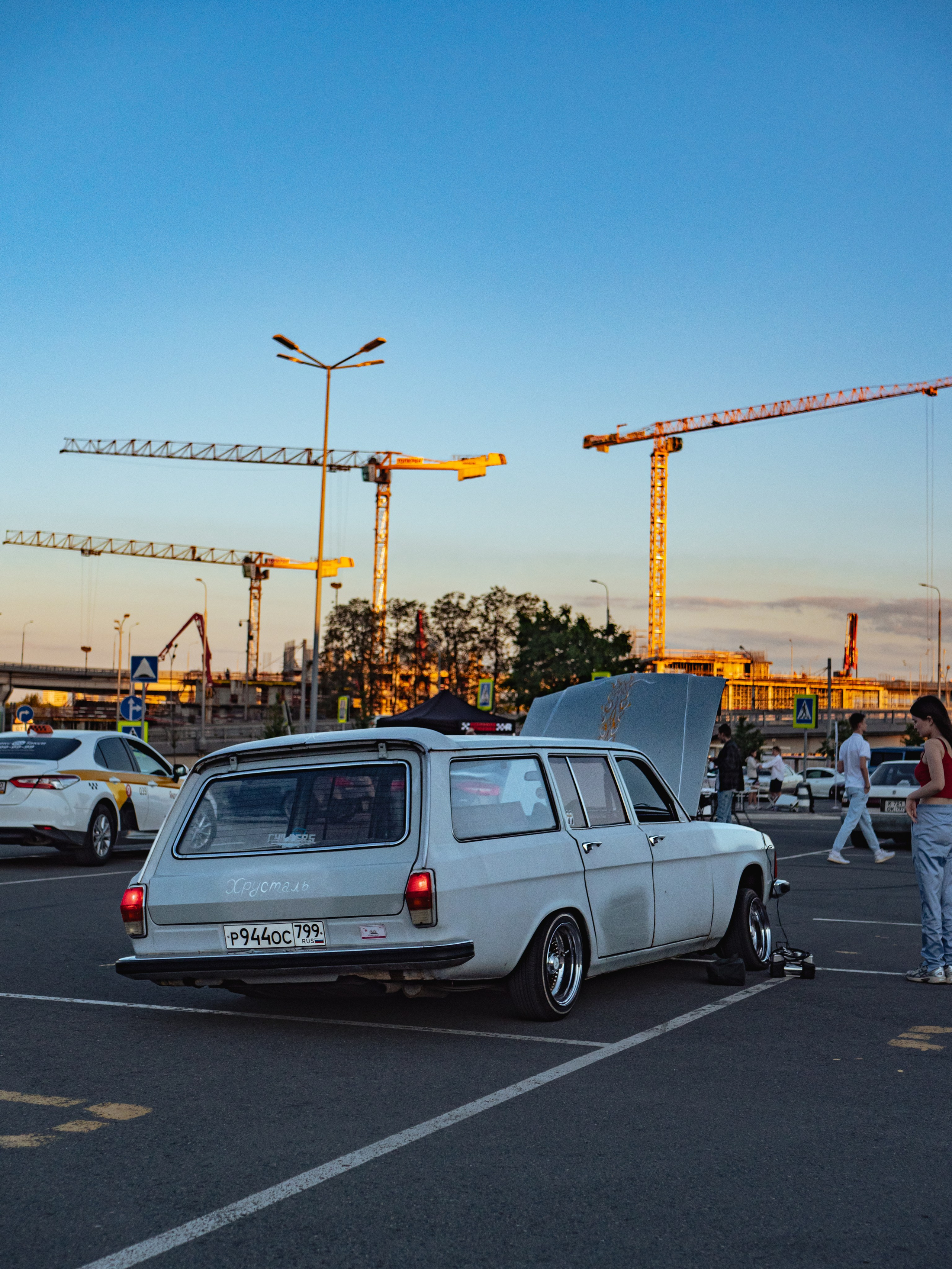 Downfly. Автомобильный фотограф в Москве Максим Москаленко