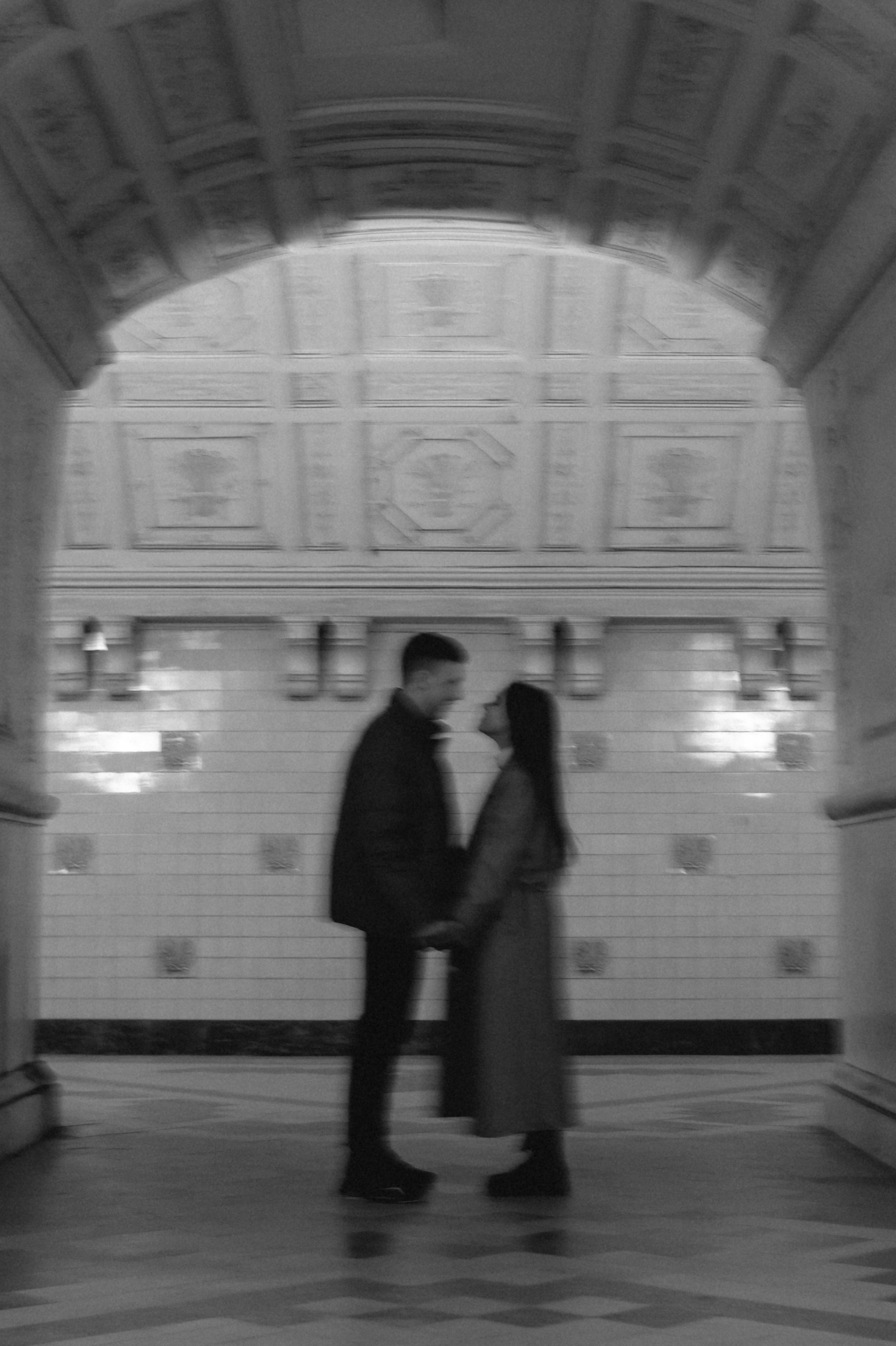 Пустое метро. Фотограф Лола Волна, город Москва