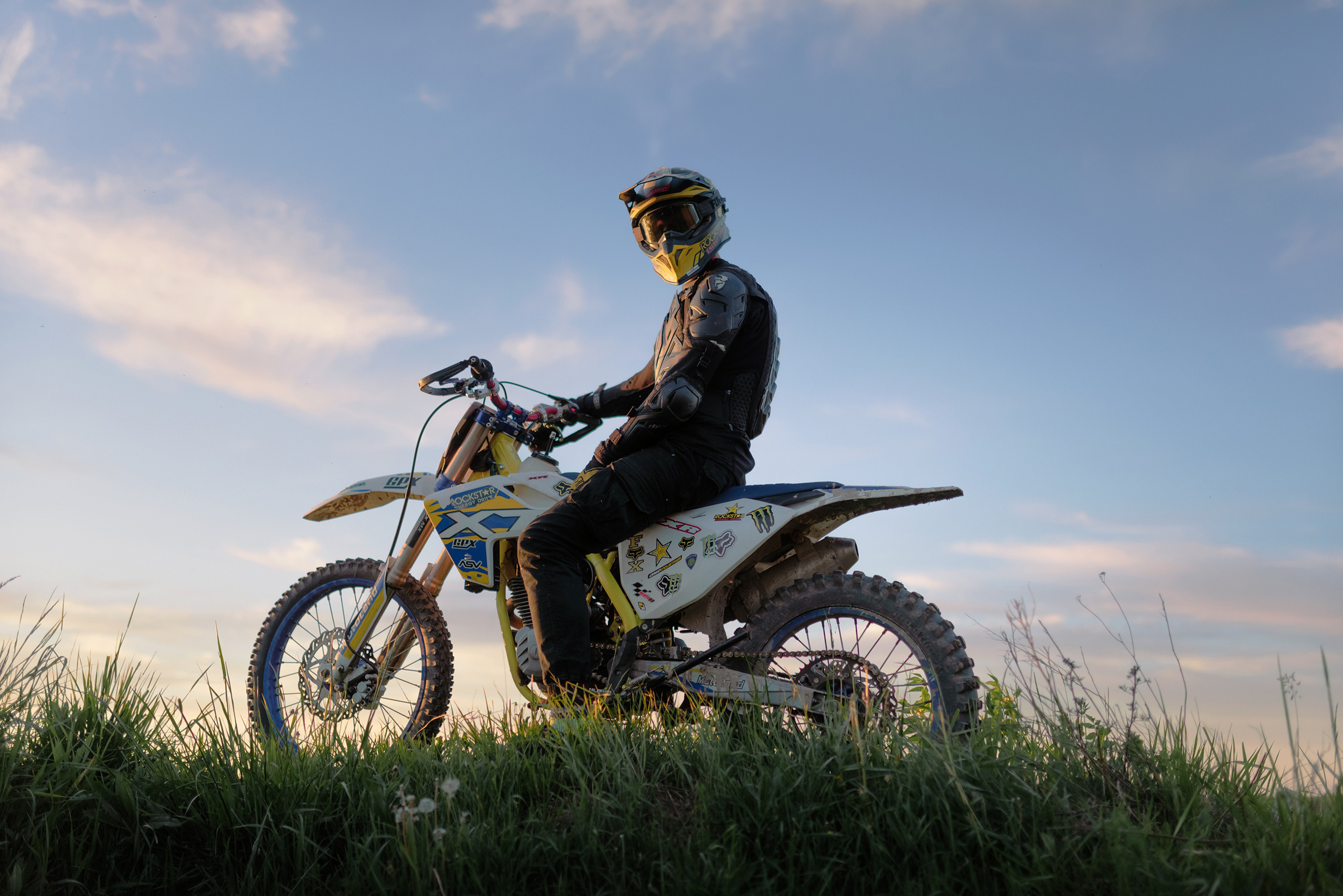 Посреди пастельных тонов. Komonev