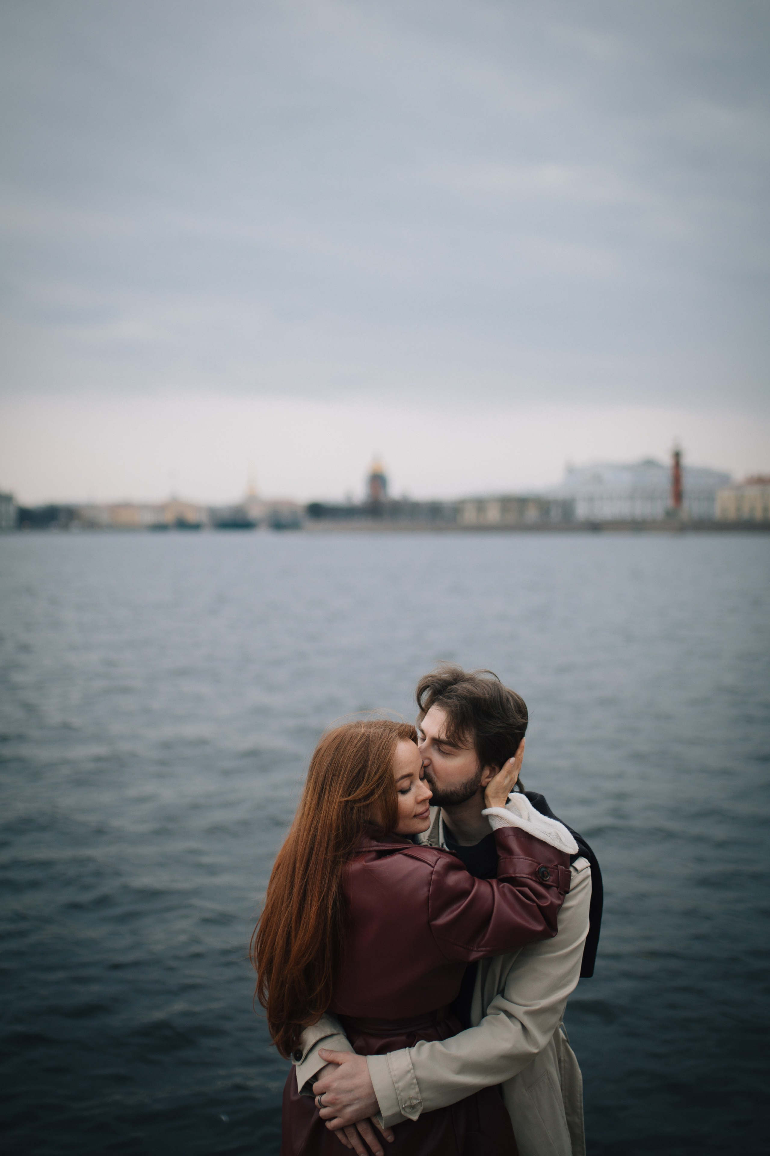 Парадная Нева. Портретный фотограф в Санкт-Петербурге