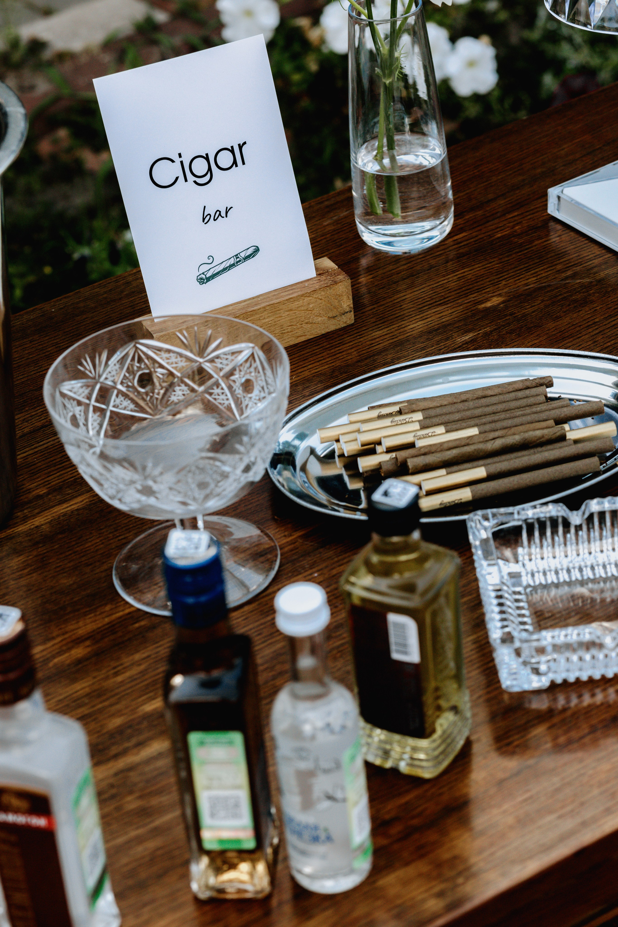 Летняя свадебная фотосессия