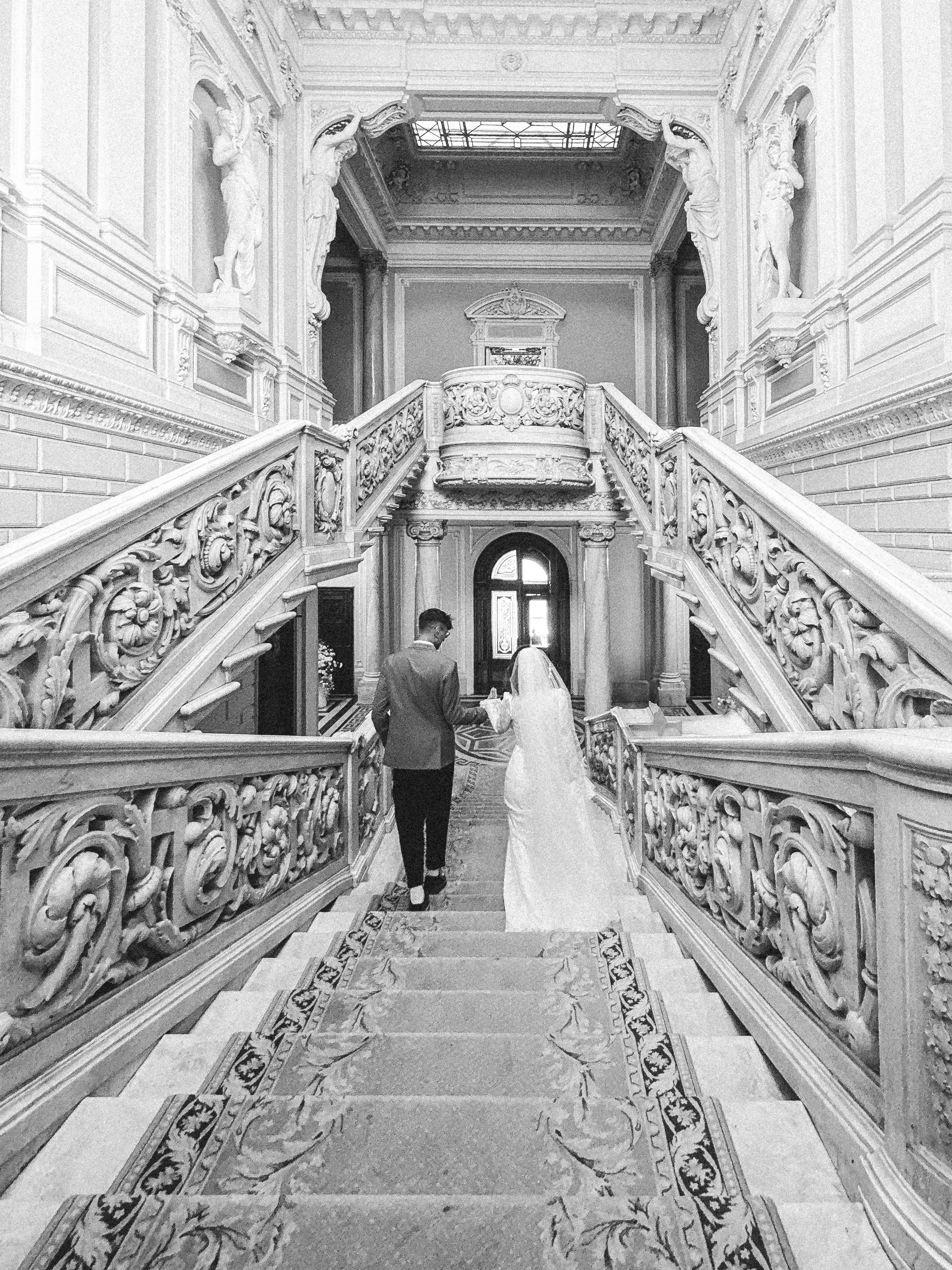 ФОТО НА ТЕЛЕФОН ВО ВРЕМЯ БРАКОСОЧЕТАНИЯ В ПЕРВОМ ДВОРЦЕ И ПРОГУЛКИ. Профессиональный фотограф, Санкт-Петербург — Виктория Богомолова