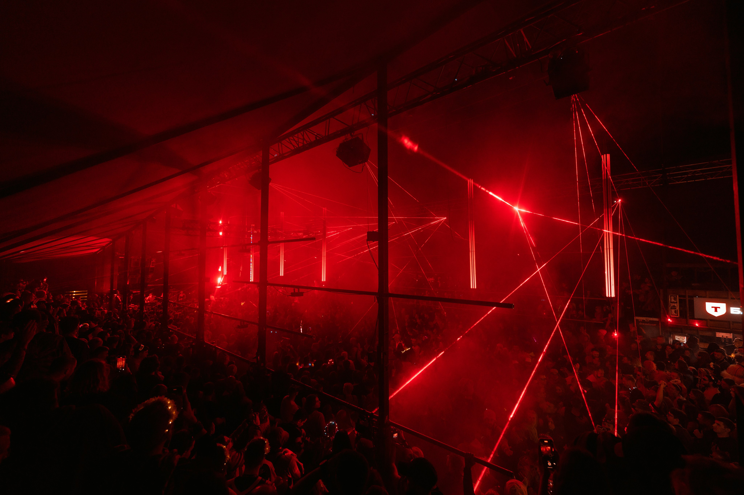 Signal 2024. @tomrus: Рустам Шагиморданов — фотограф