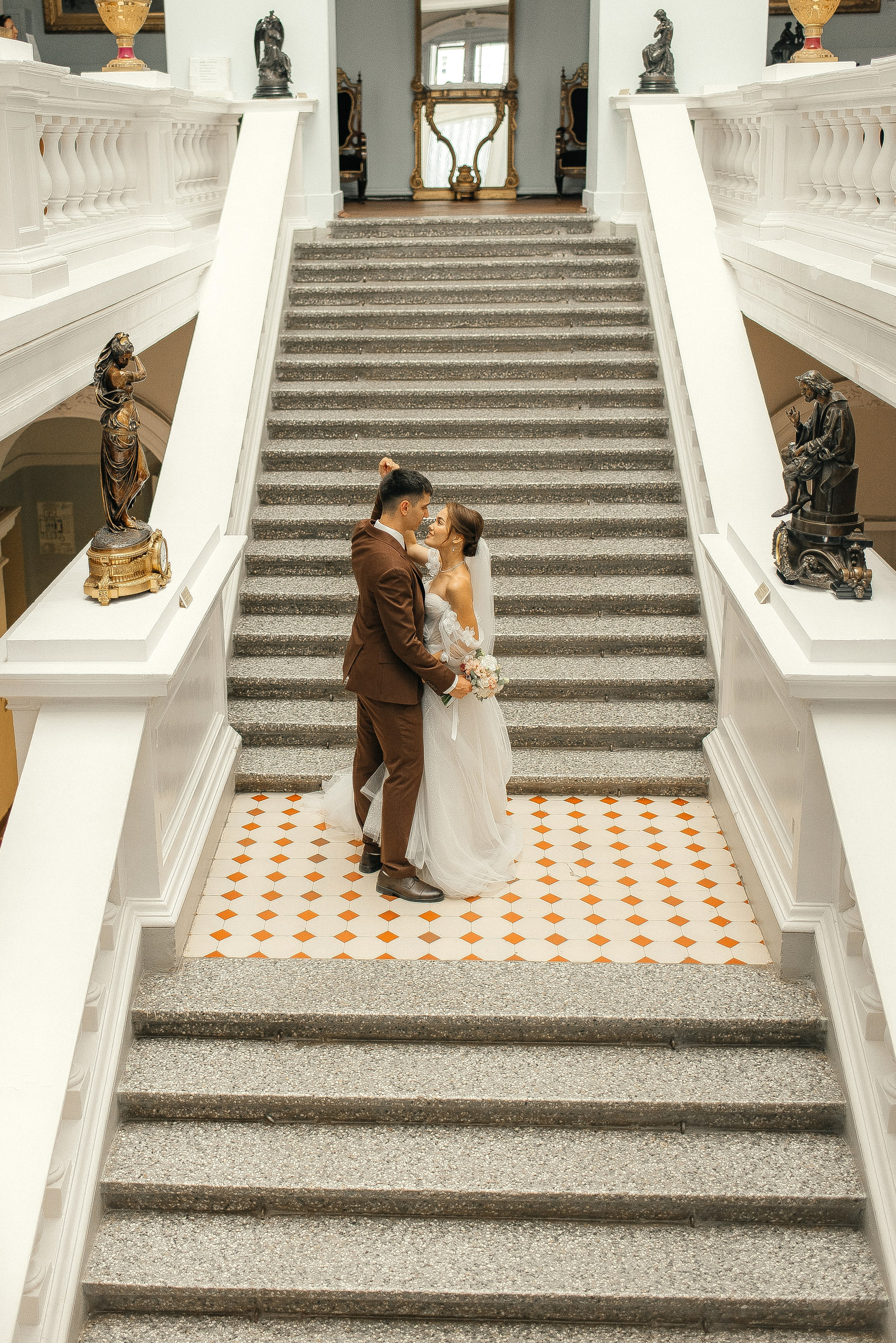 Рустам и Дина. Главная