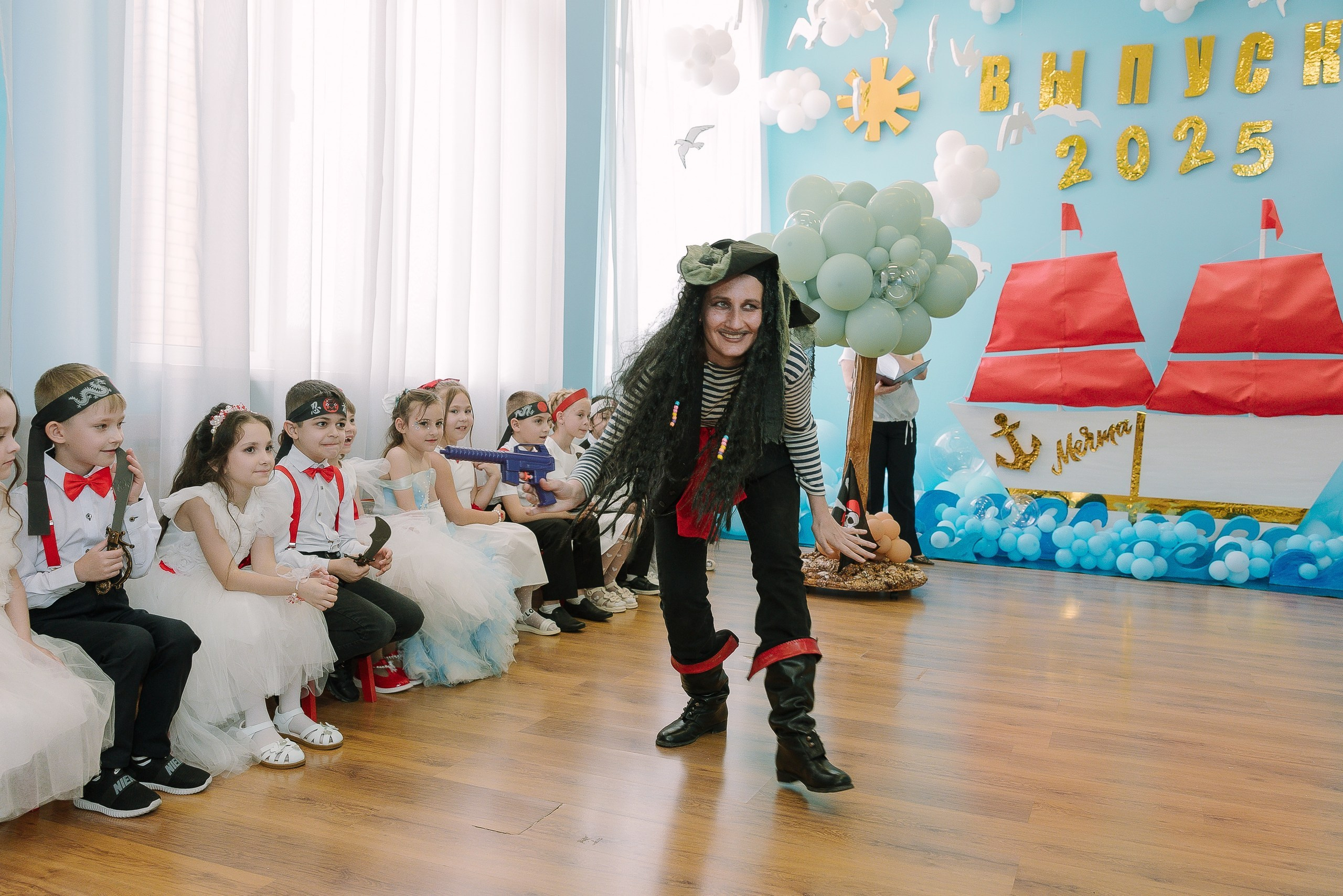 Выпускной 10 ДС. Выпускные альбомы Натальи Бутко: Новороссийск, Анапа, Геленджик