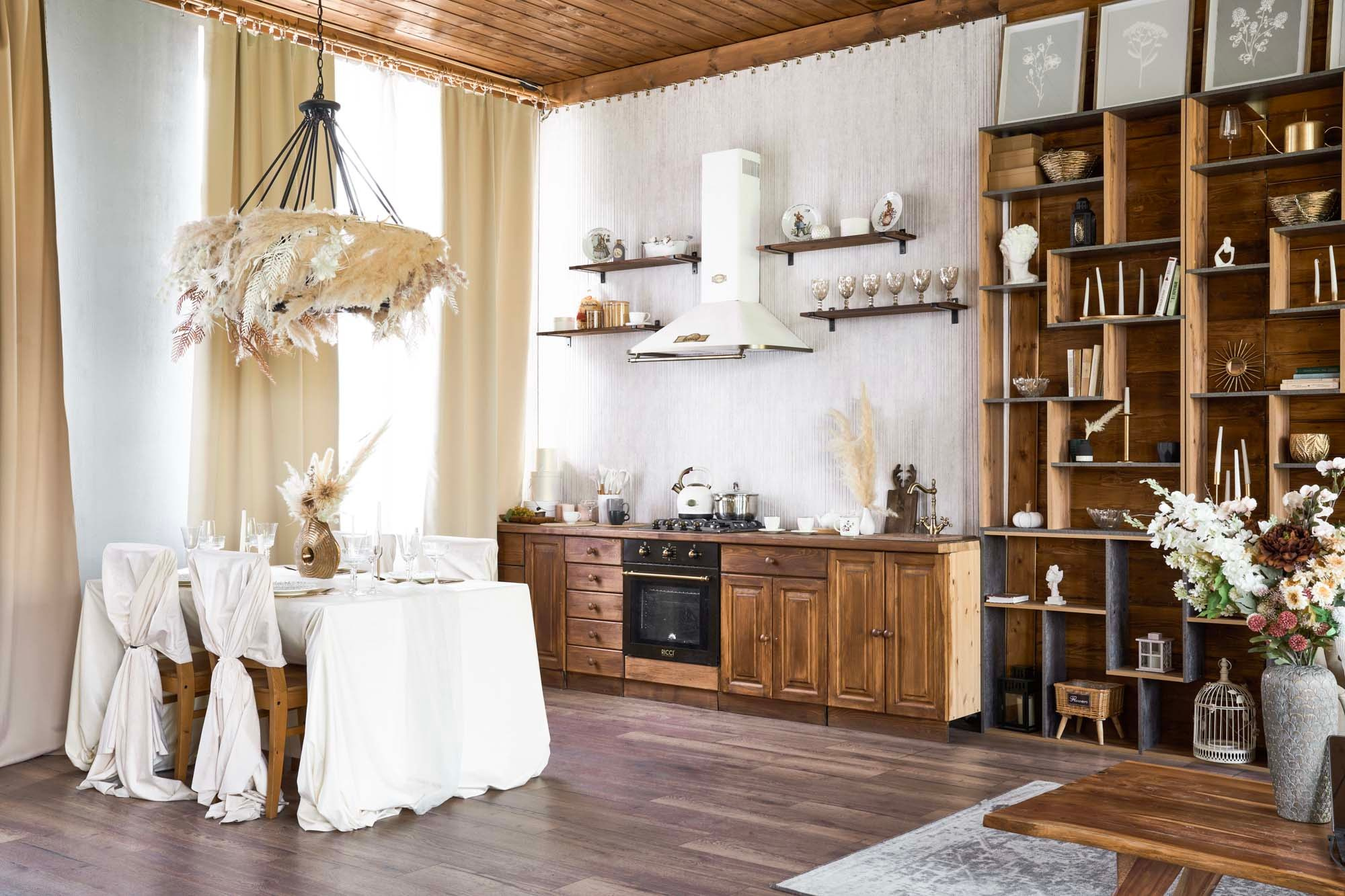 От 1 часа, будни	2200р, от 1 часа выходные 2700р. МОСКВА, шоссе Энтузиастов, 54, здание ТЦ «МИР УЮТА»