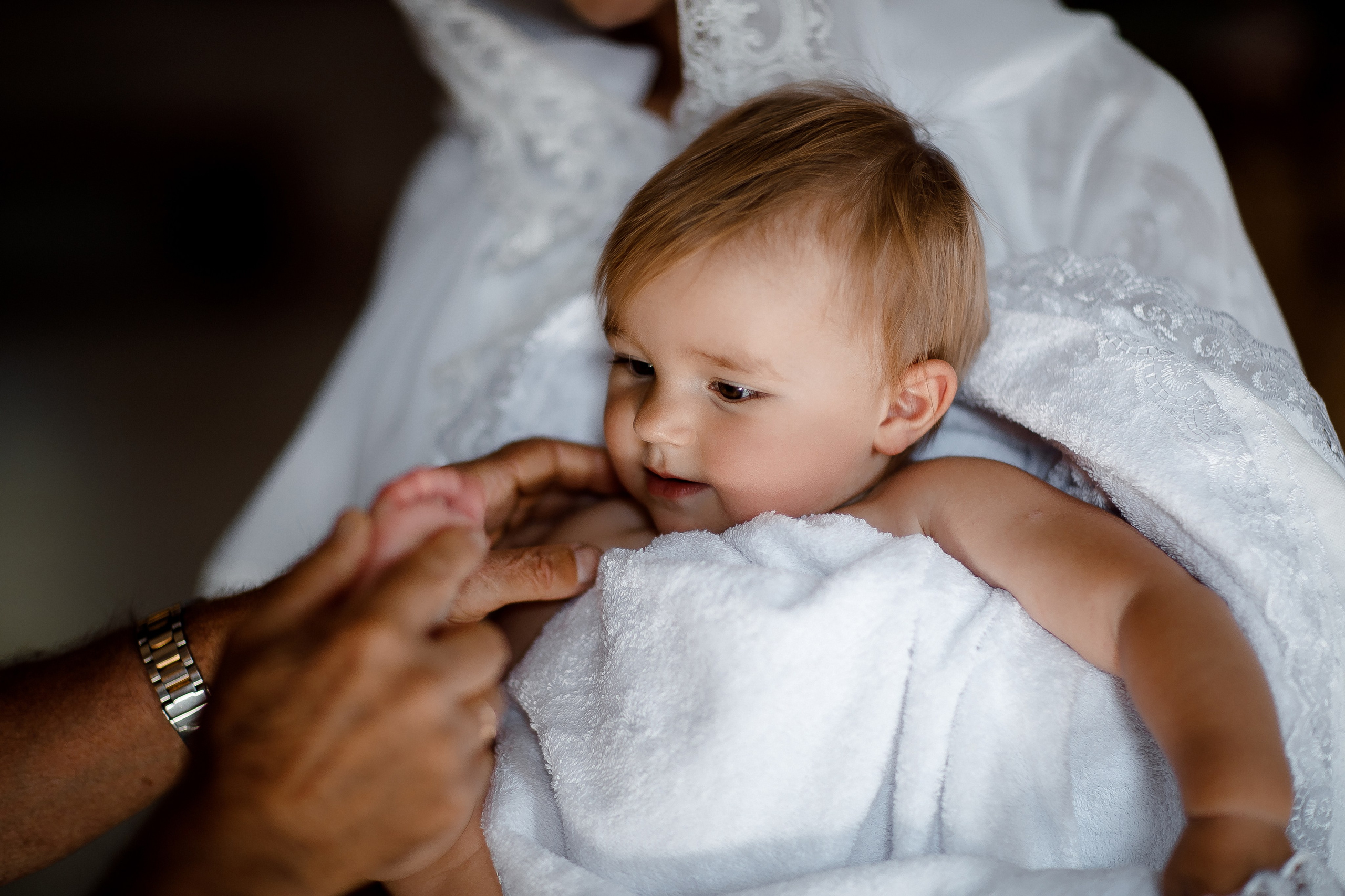 Таинство крещения. Фотограф материнства и таинства кормления Екатерина Кузьмин