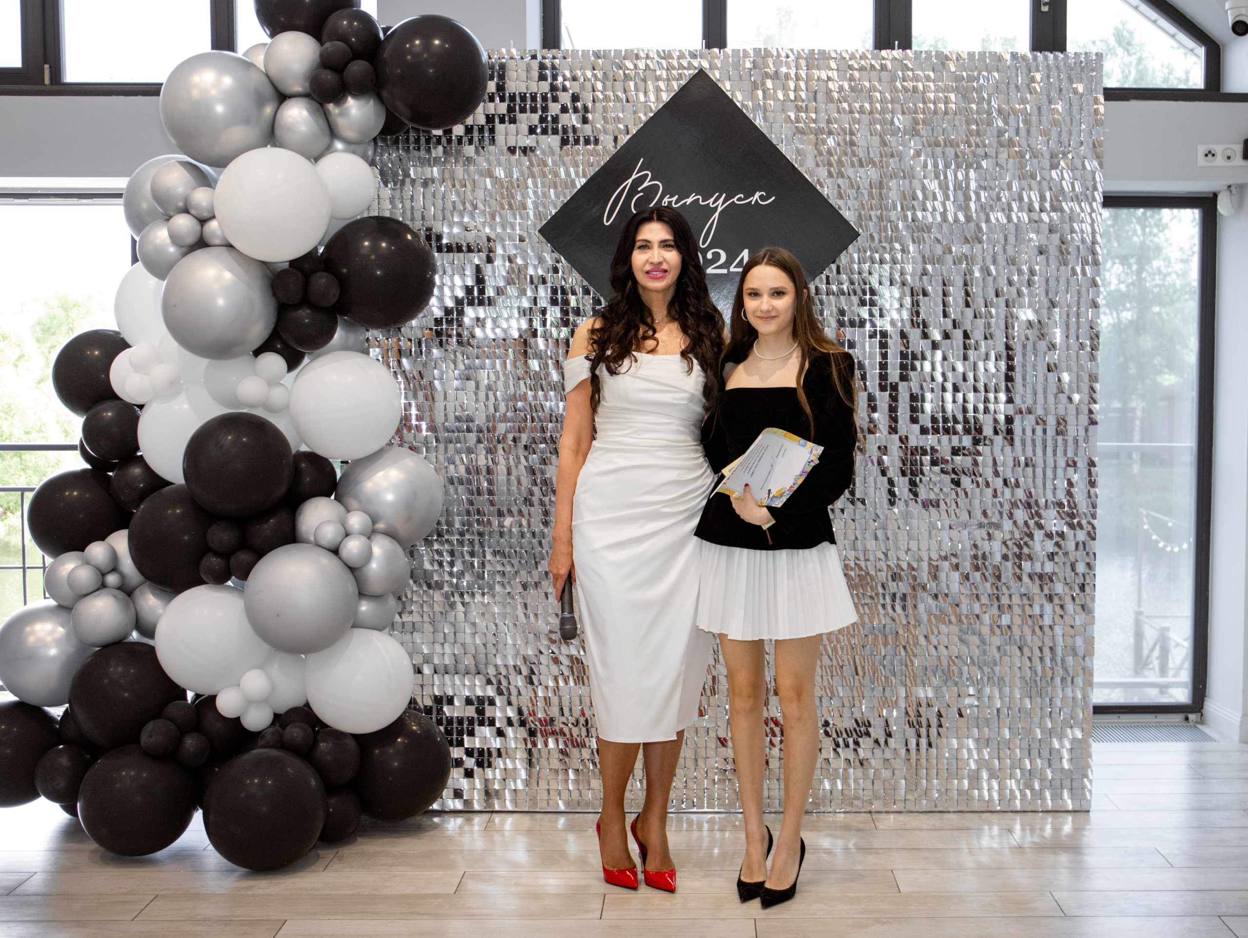 Выпускной 9 класс 2024. Свадебный и семейный фотограф в Москве Мила Широких