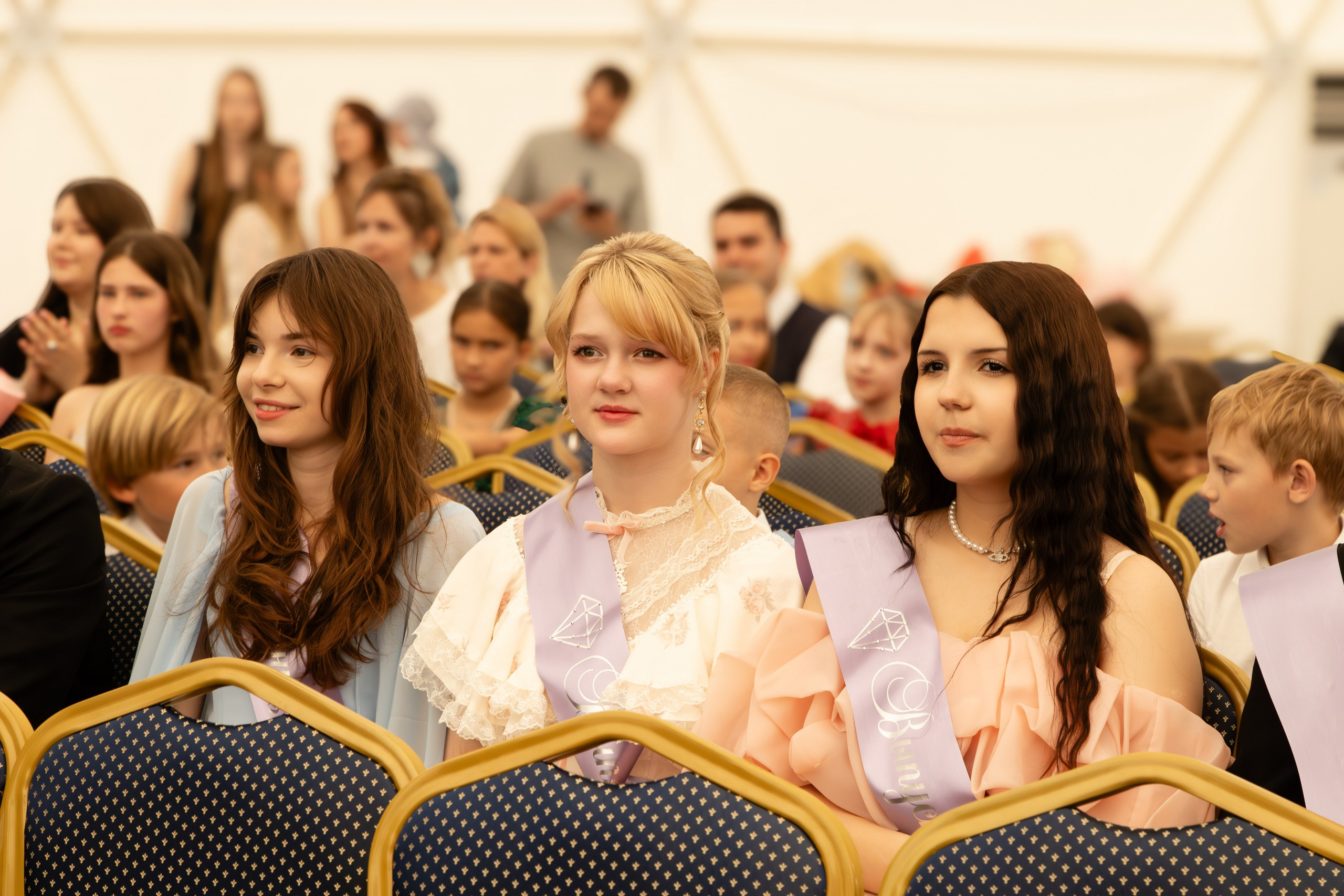 Выпускной. Школа «Алмаз». Фотограф Мария Камаева