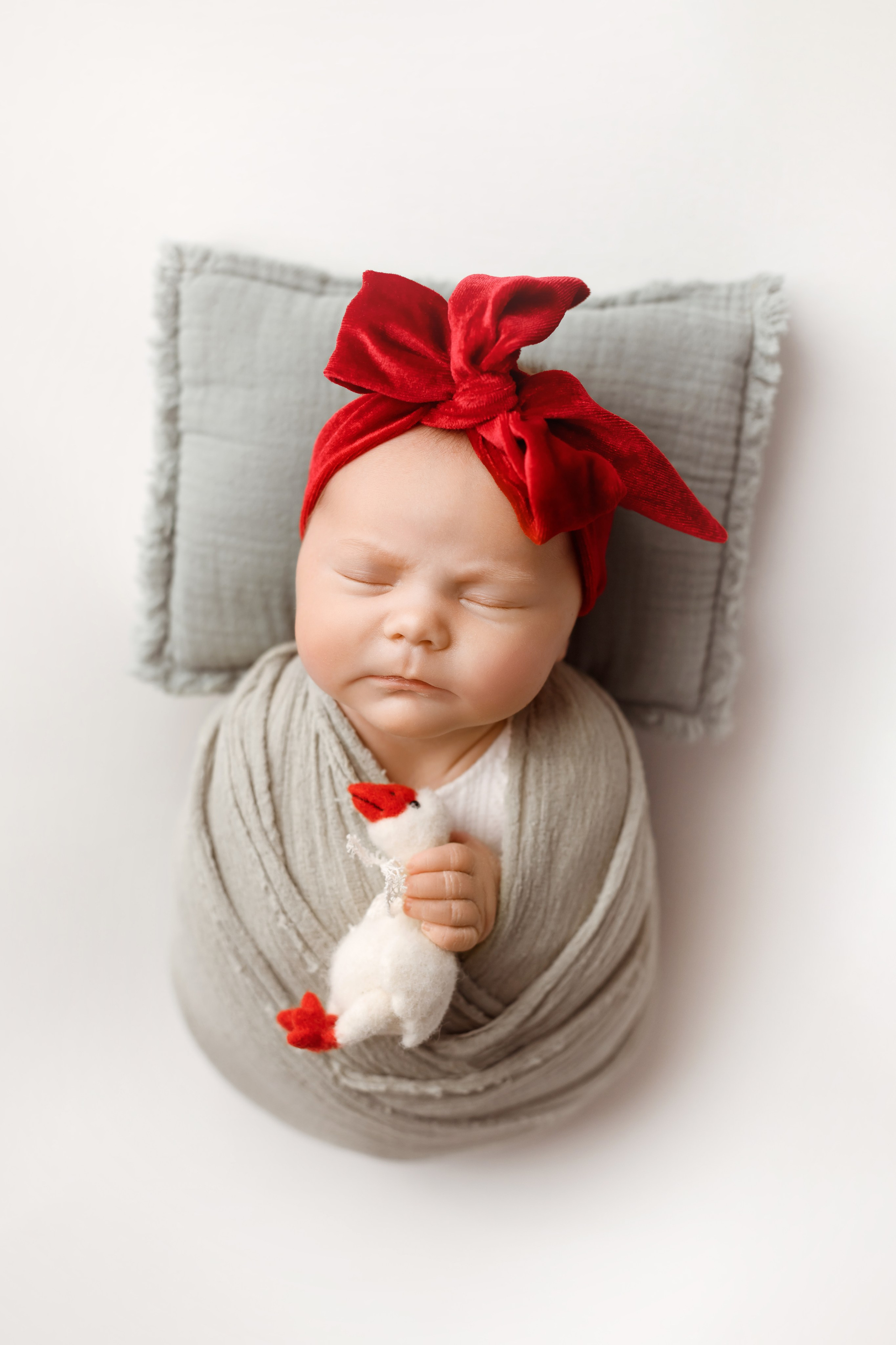 Новорожденные (5-14 дней). Фотограф новорождённых Ярославль. Детский и семейный фотограф Анна Салова