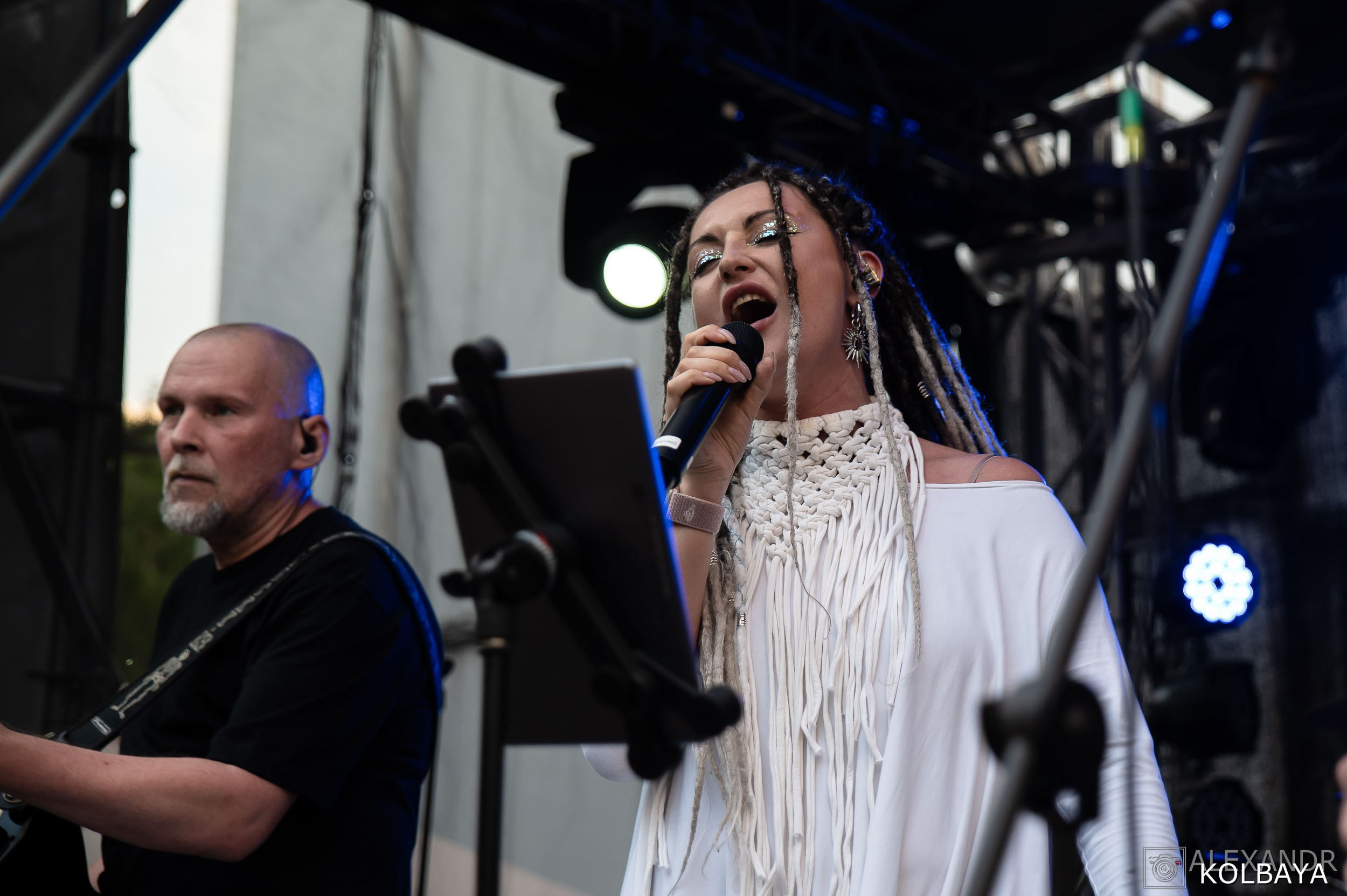 Фоторепортаж с мэшап концерта группы Черный Обелиск 4 июля 2024 года. Концертный и театральный репортажный фотограф в Москве Александр Колбая
