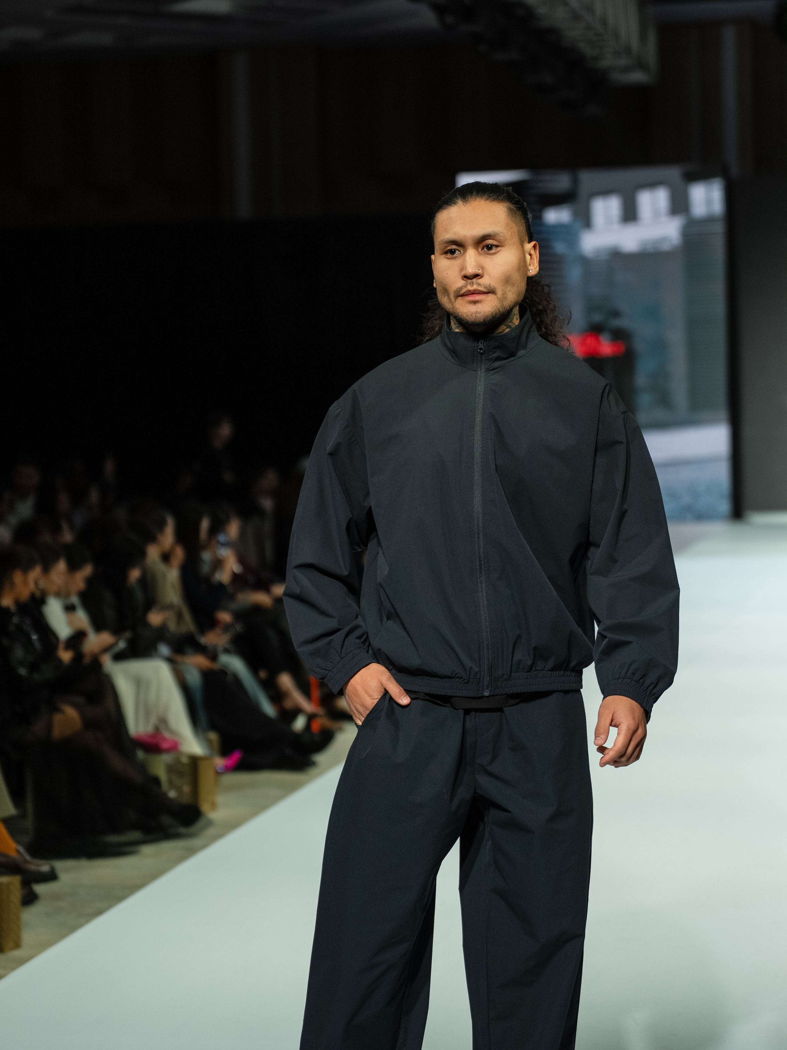 EURASIAN FASHION WEEK Husl Sport. Сайт Алматинского НЮ АРТ, будуар и фэшн фотографа Дениса Карпенко