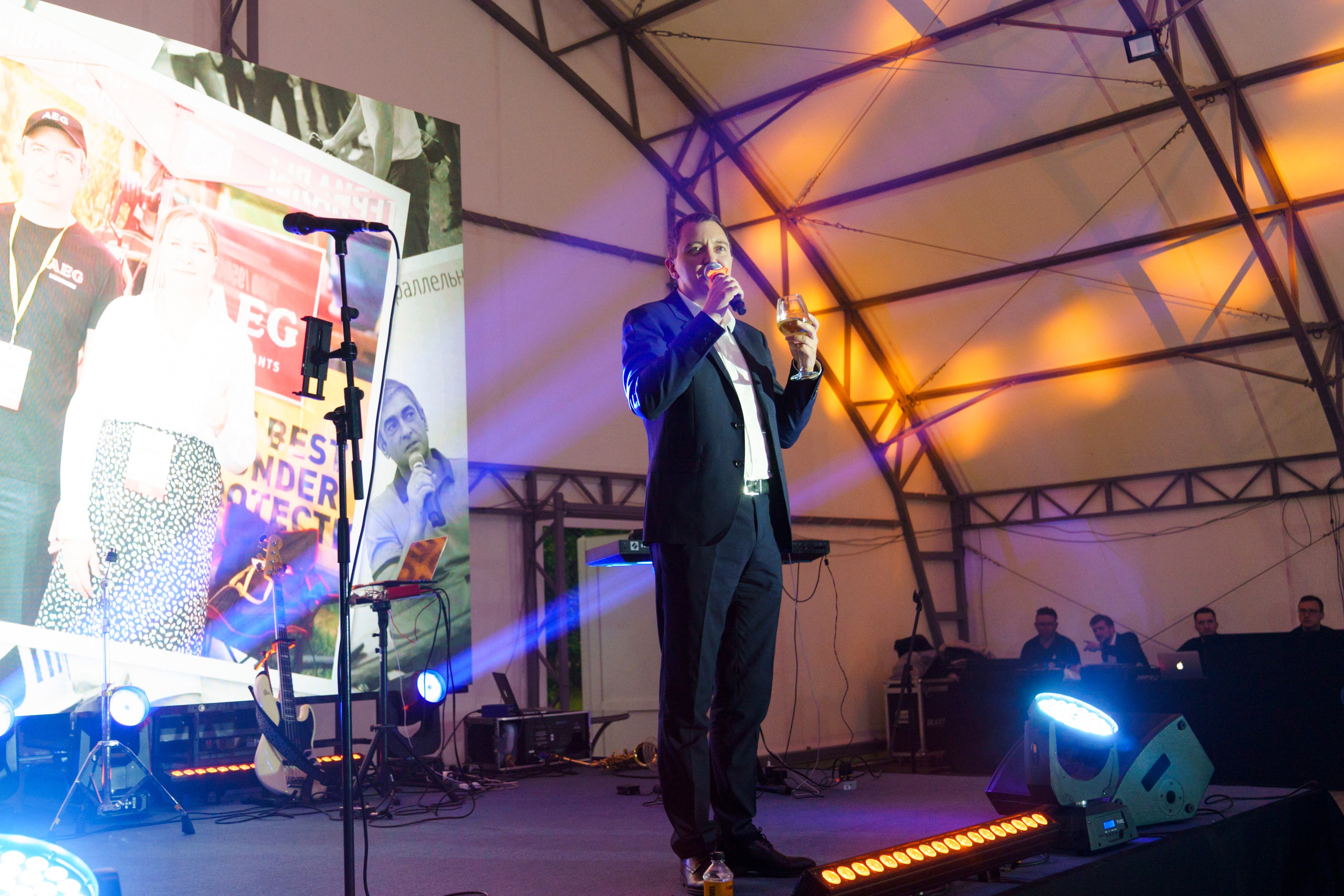 Форум «единая платформа продавцов инструментов и оборудования». Свадебный фотограф в Москве Кристина Чехова