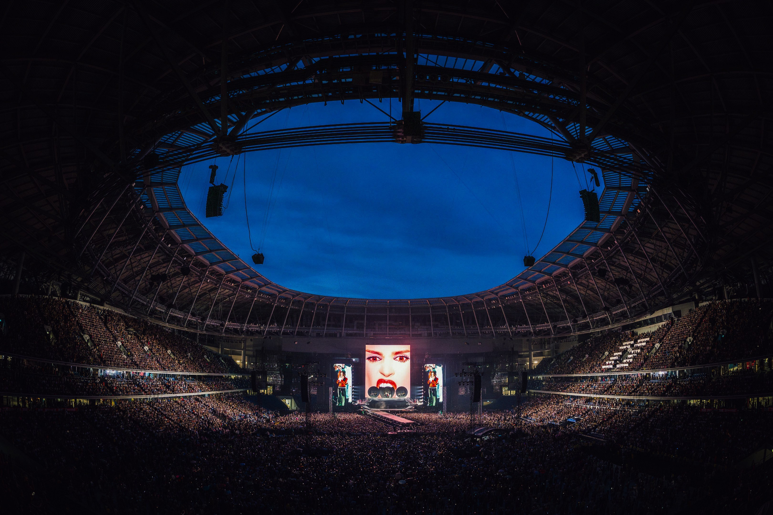 ZIVERT | MOSCOW | 2025. OOPS