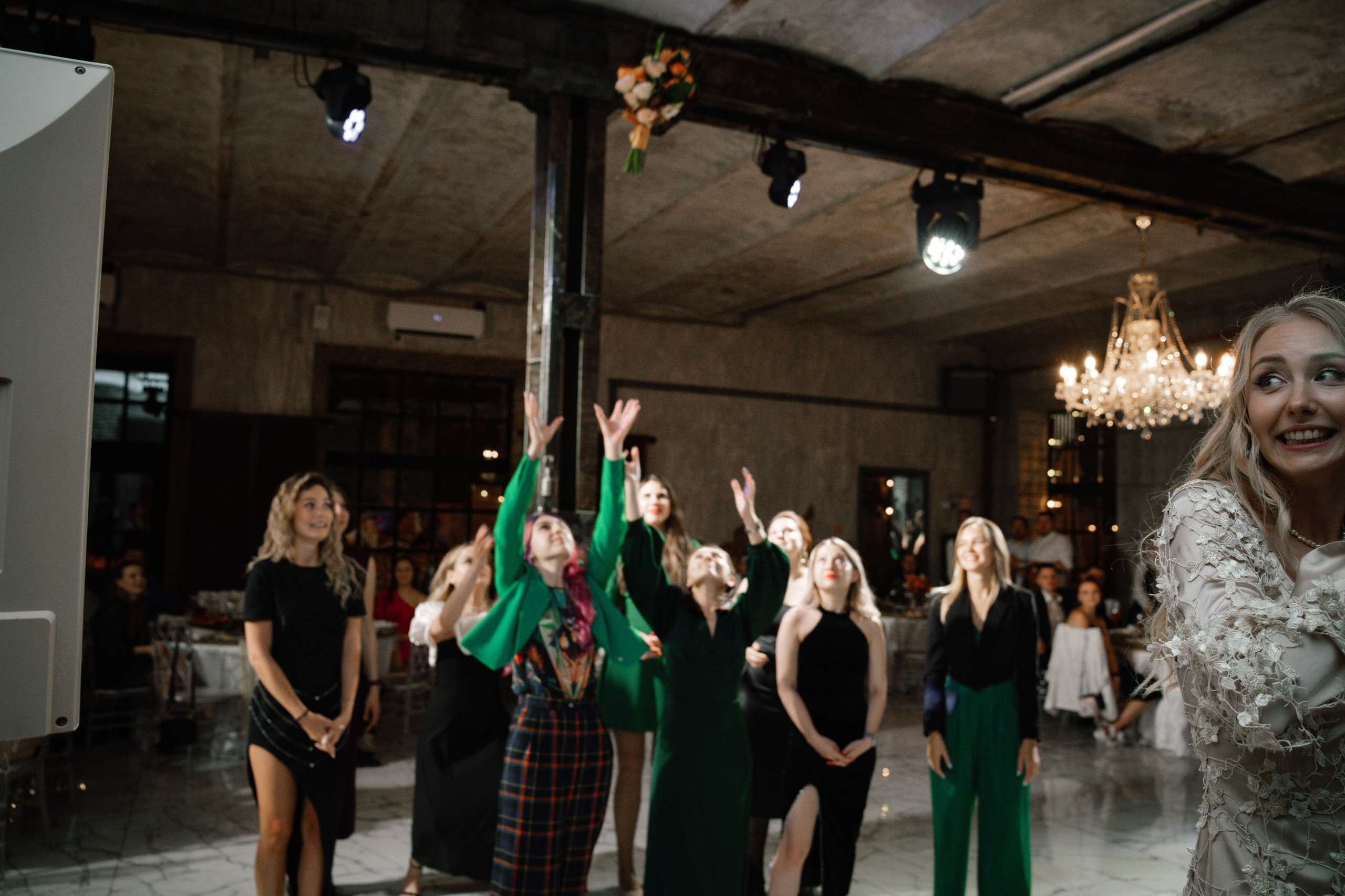 Свадебная фотосессия Loft Holl