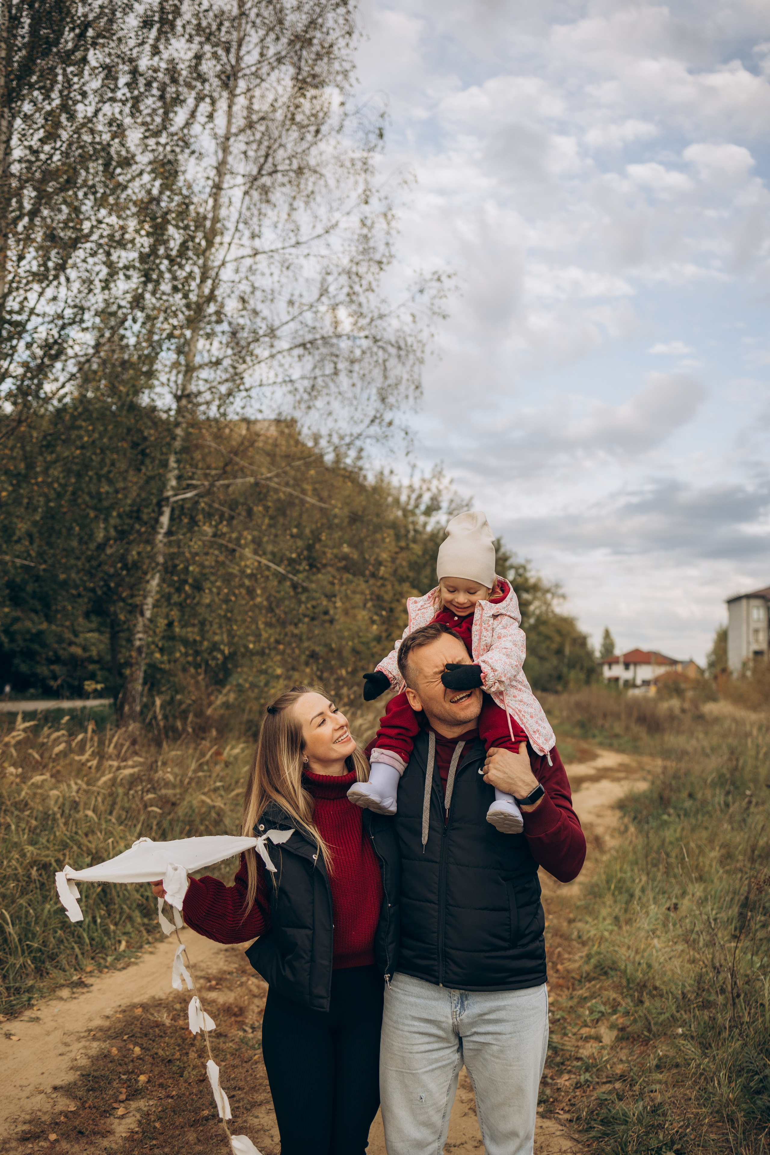 Летучий змей-семейная (4.10.2025 г.) г. Жуков (Калужская обл.). Надежда Стар семейный и церковный фотограф в Жукове и Калужской области