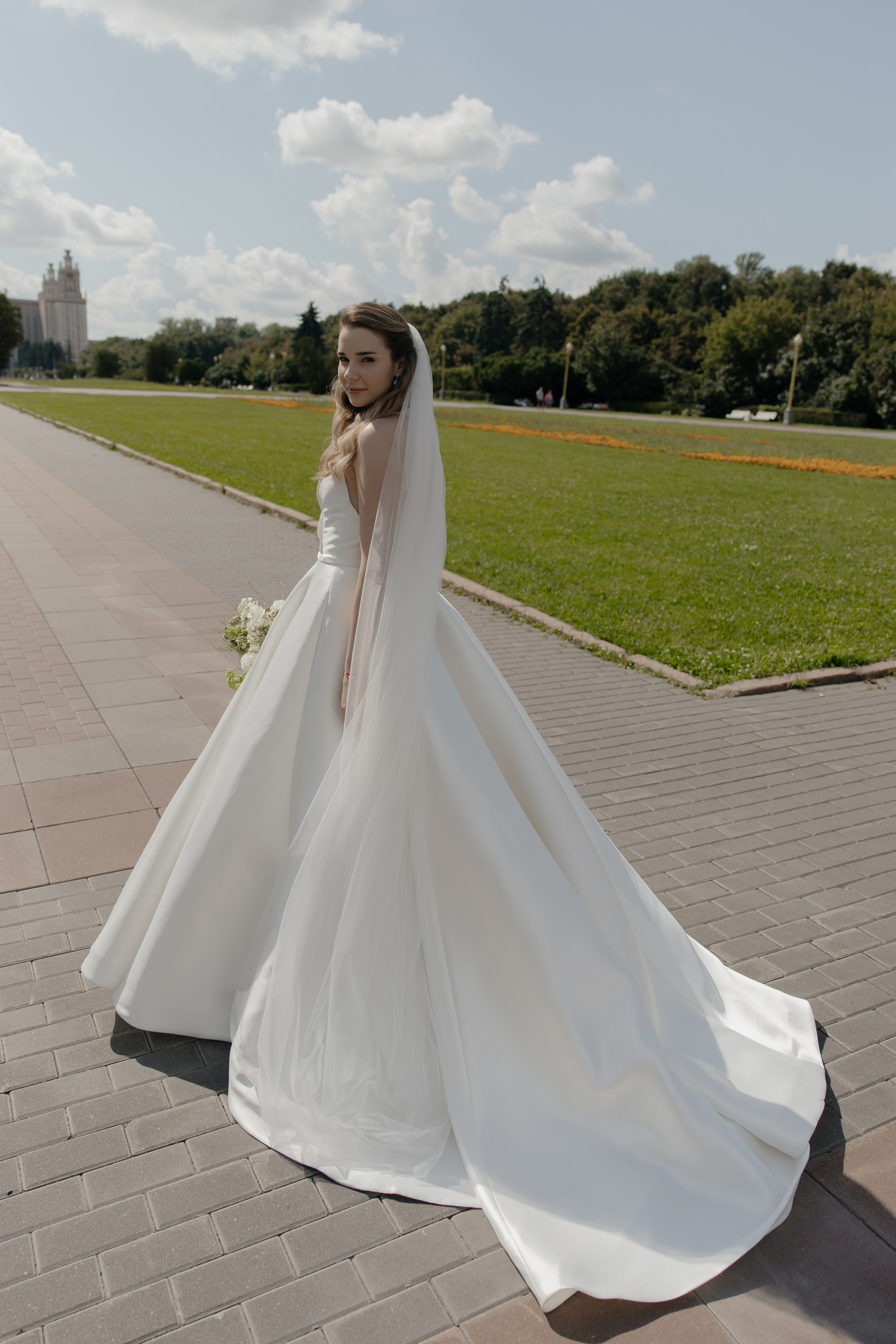 10.08.2024. RETOUCH-HOUSE