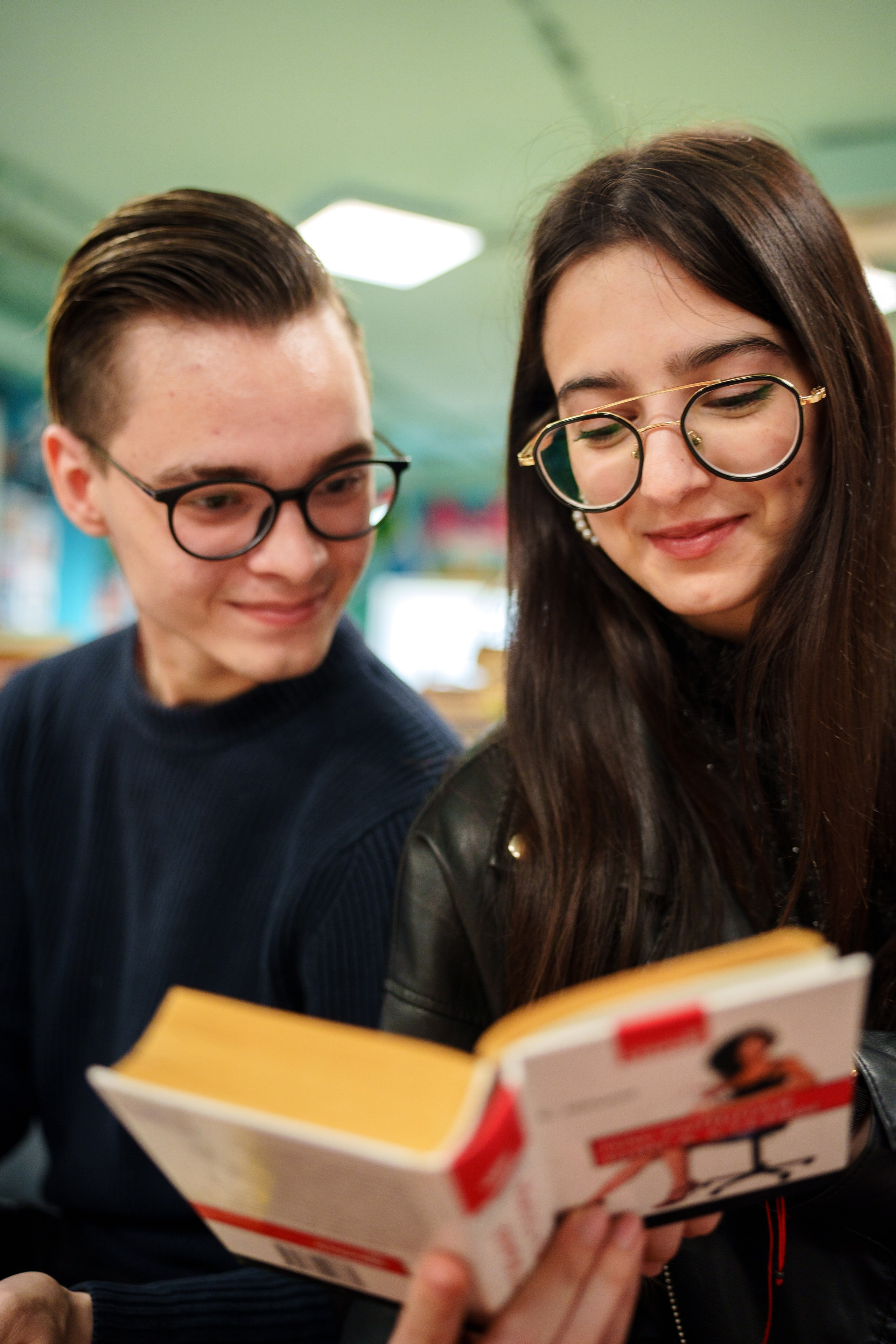 Благотворительный фестиваль «Мир! Труд! Май!» — КЦ «Октябрь» (13.05.2023). Фотограф Андрей Чеботок (Белгород, Курск, Воронеж, Старый Оскол)