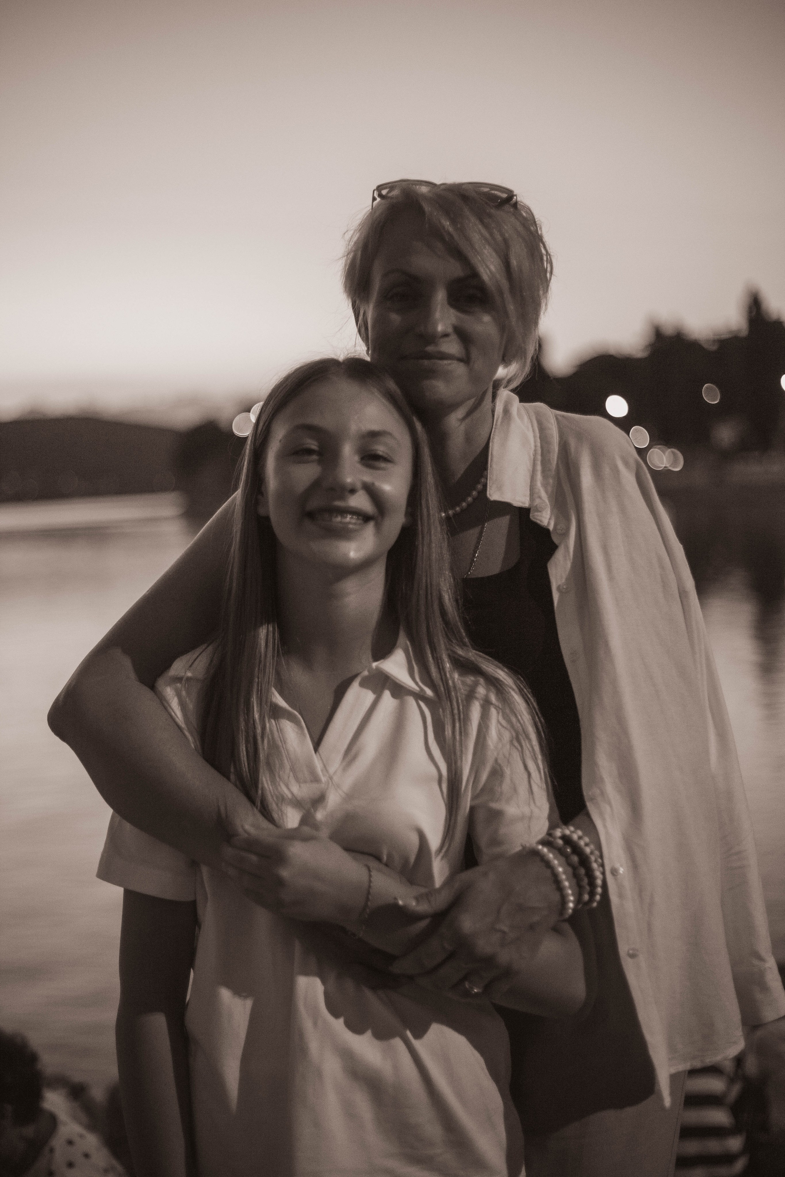 Абрау. Уличный фотограф Города N