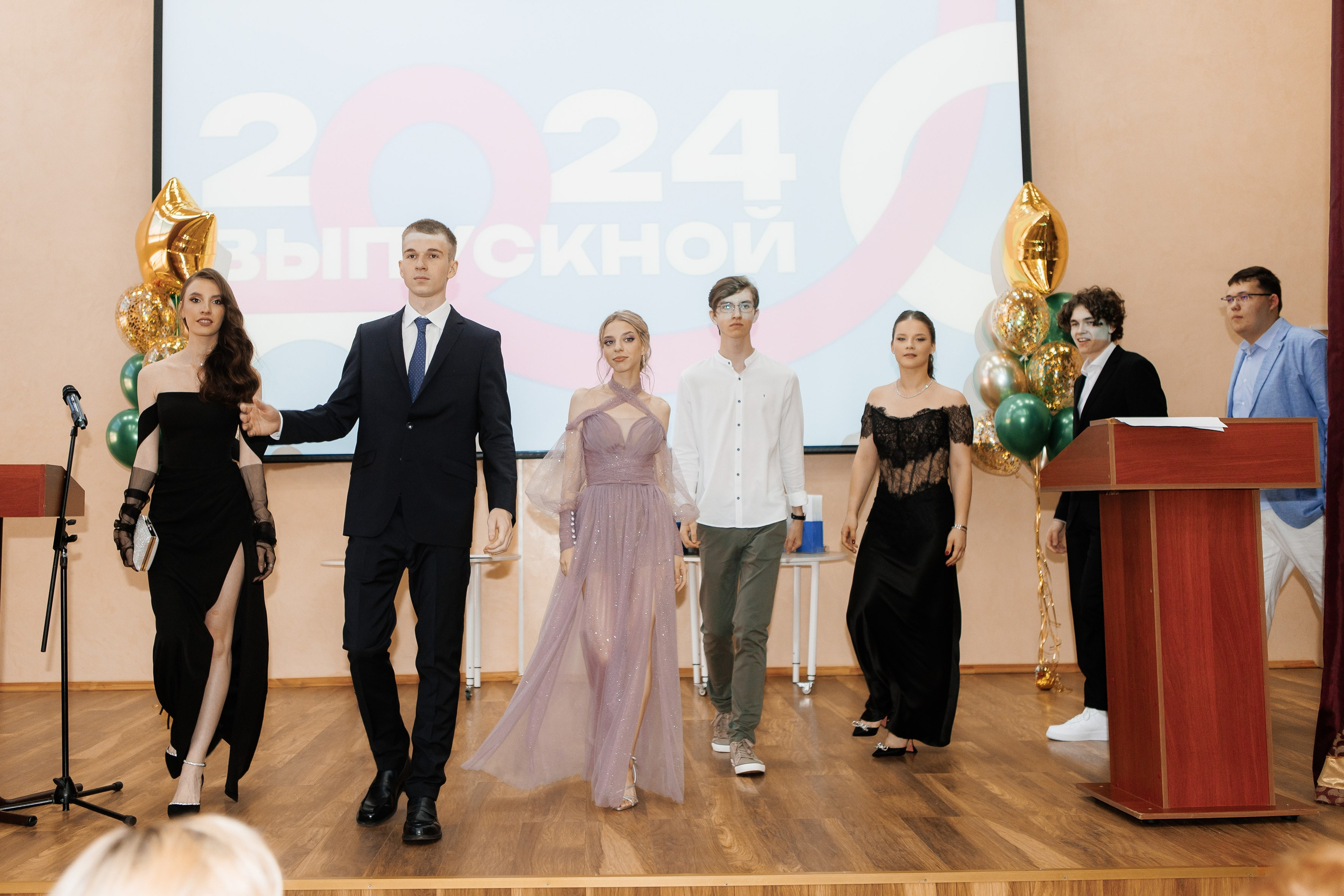 Выпускной Гимназия 12 2024 г. Свадебный и портретный Фотограф в Липецке Дмитрий Котюков