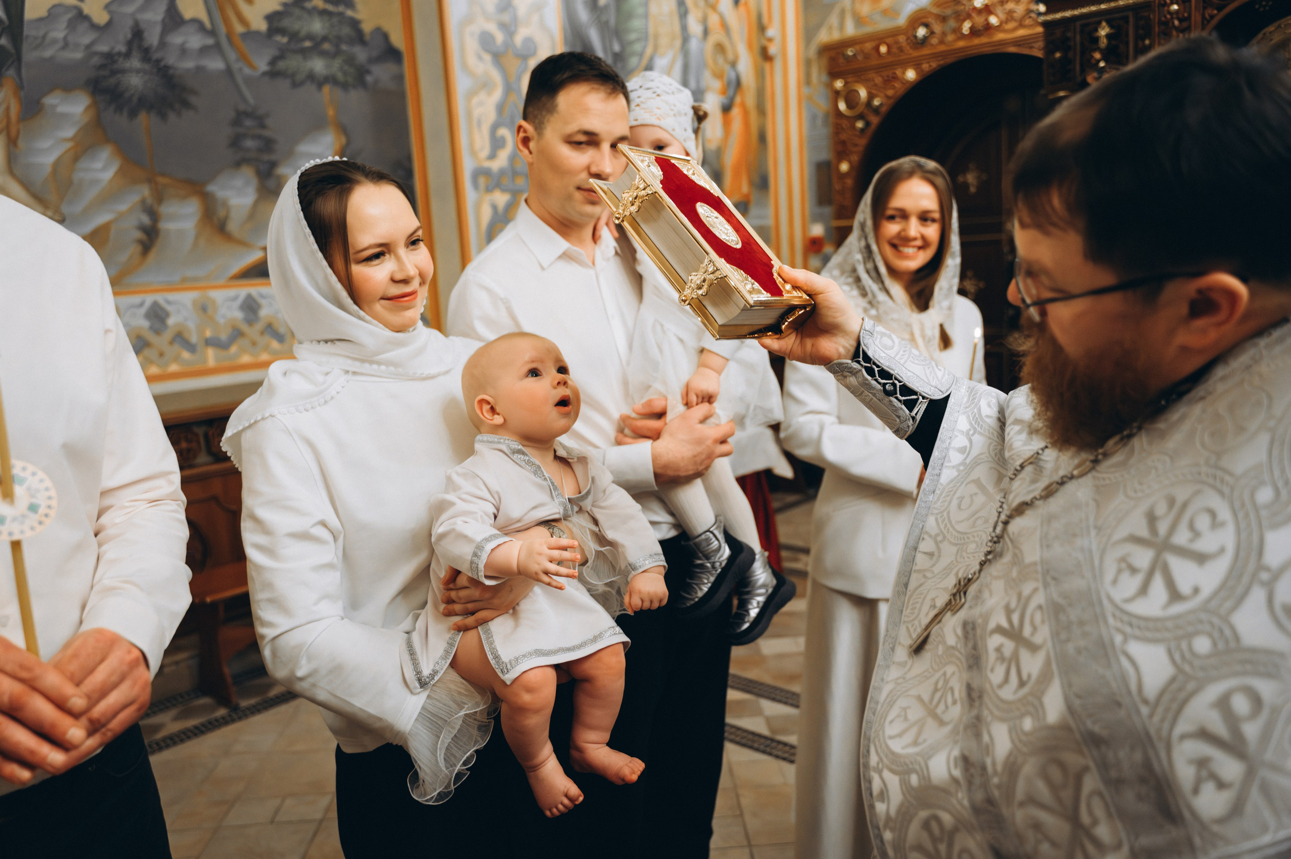 Крещение Фёдора (Храм Всех Святых) криптовый. Семейный фотограф в Минске Дарья Дреко
