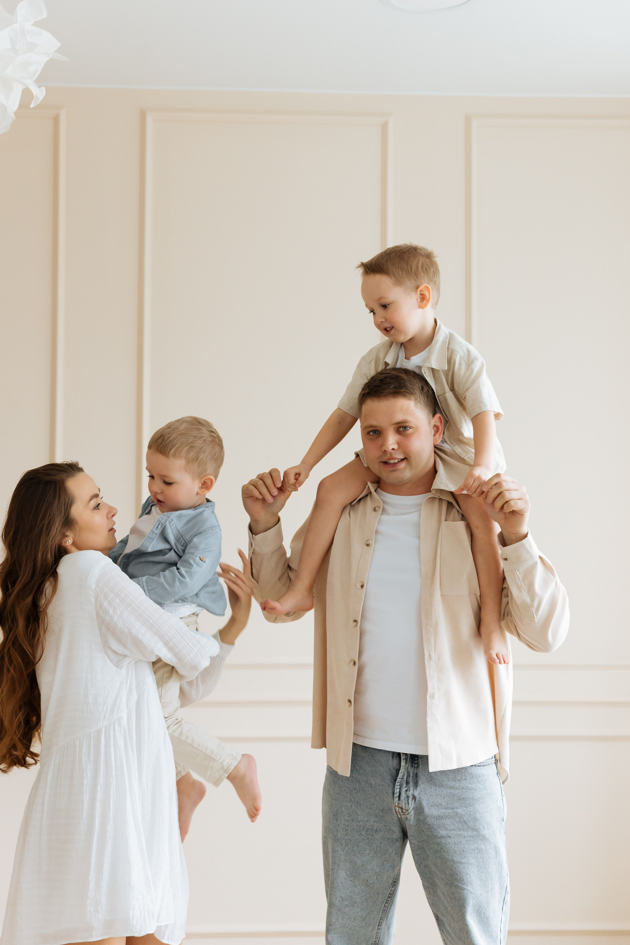 Ярослав, Анджела, Мирон и Семён. Свадебный и семейный фотограф Анна Печенкина