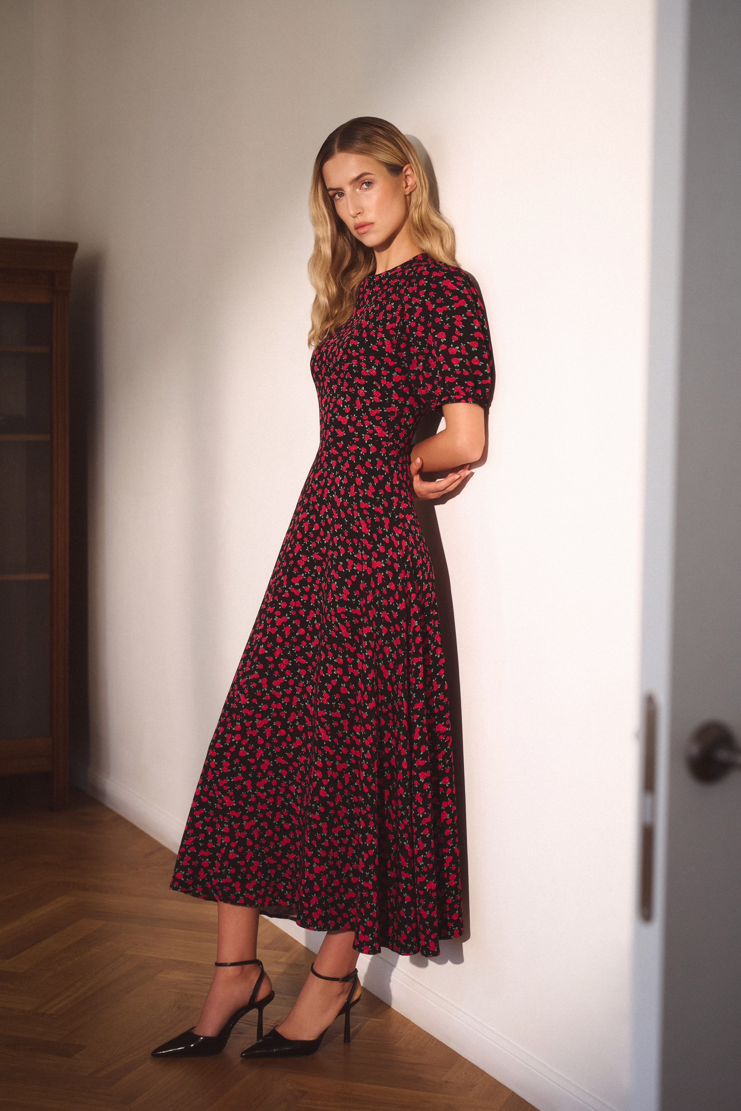 BELOE ZOLOTO AUTUMN'24 LOOKBOOK. Фотограф Александра Емельянова