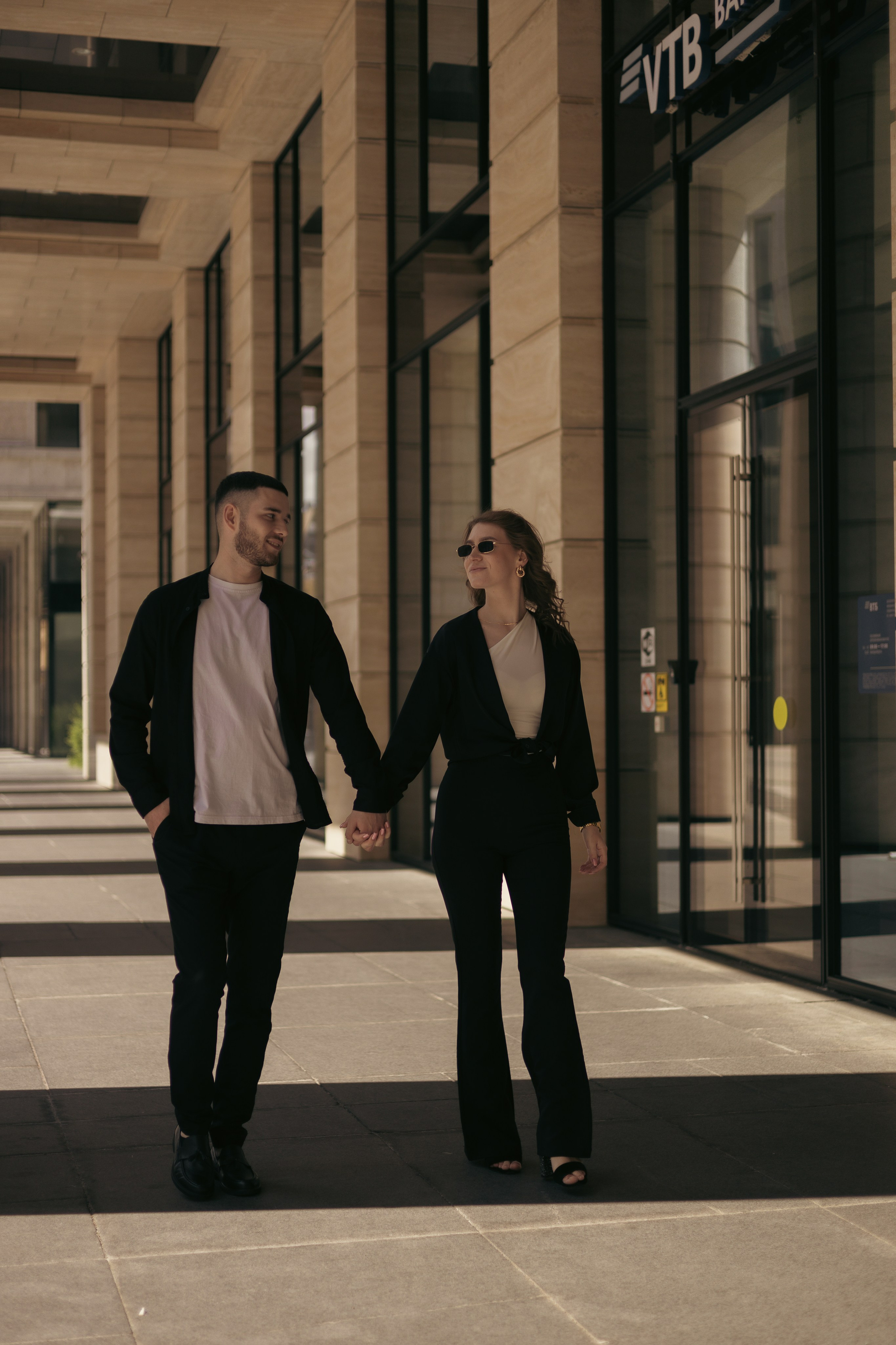 Игорь и Валерия. Фотограф Julia Milton | Портреты, съемки для маркетплейсов, лавстори, съёмка беременности в Санкт-Петербурге. Обучение фотографии в Спб очно