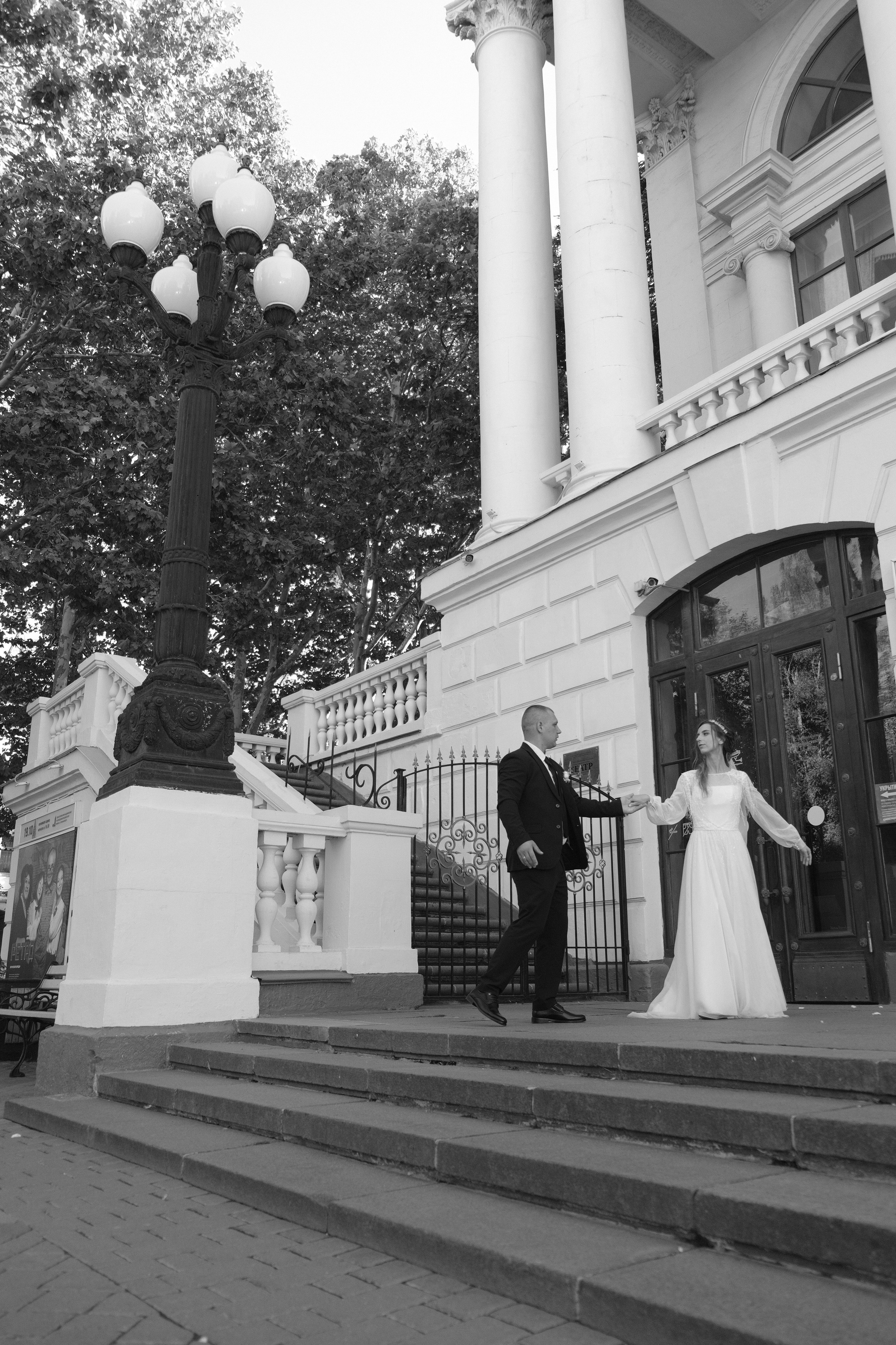 Свадебная фотосессия. Разные. Красивые фотографии. Профессиональная фотосъемка в Крыму. Натуральные эмоции и живые кадры. Забронируйте дату прямо сейчас!