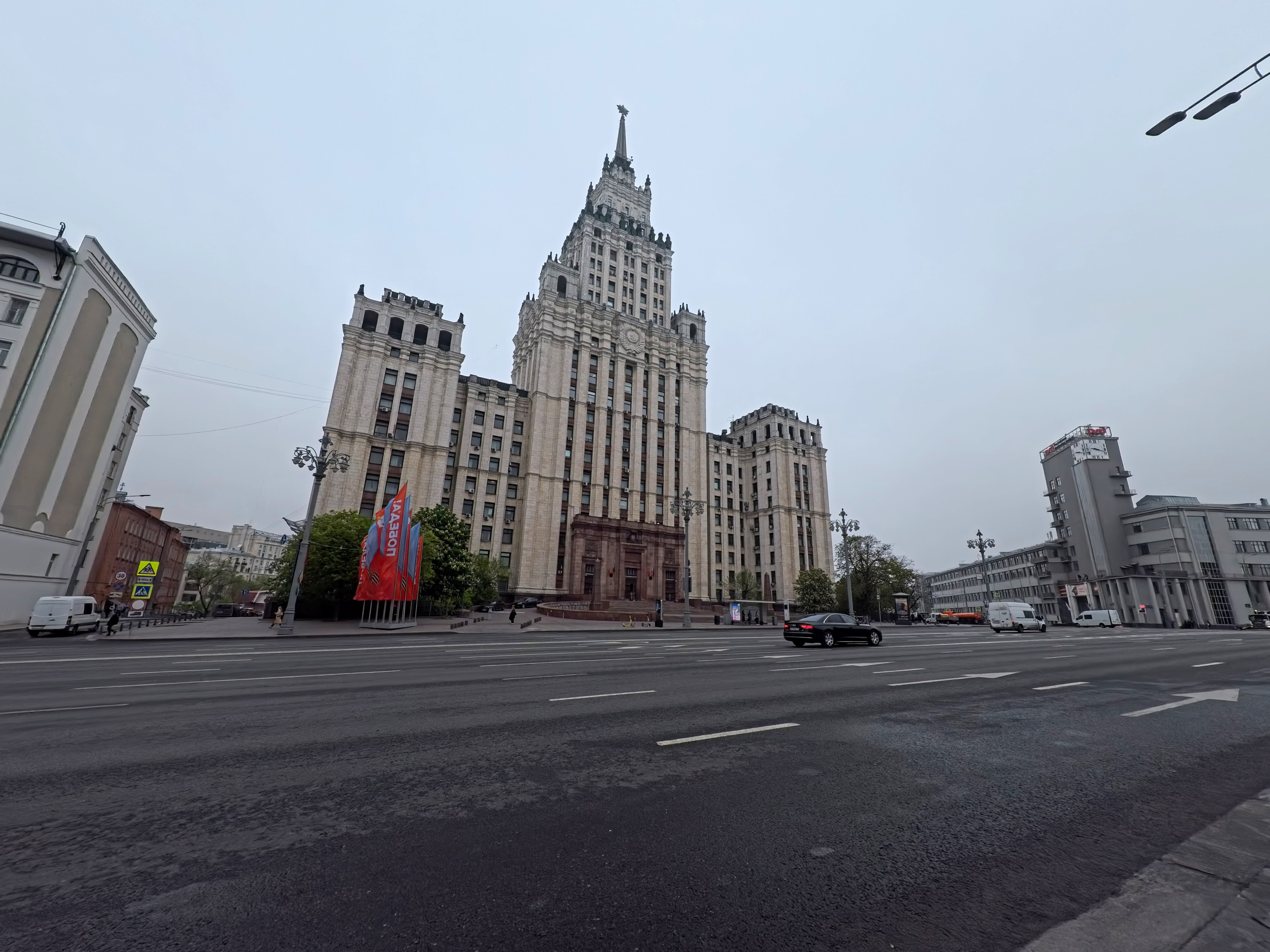 Улица, люди, жизнь…