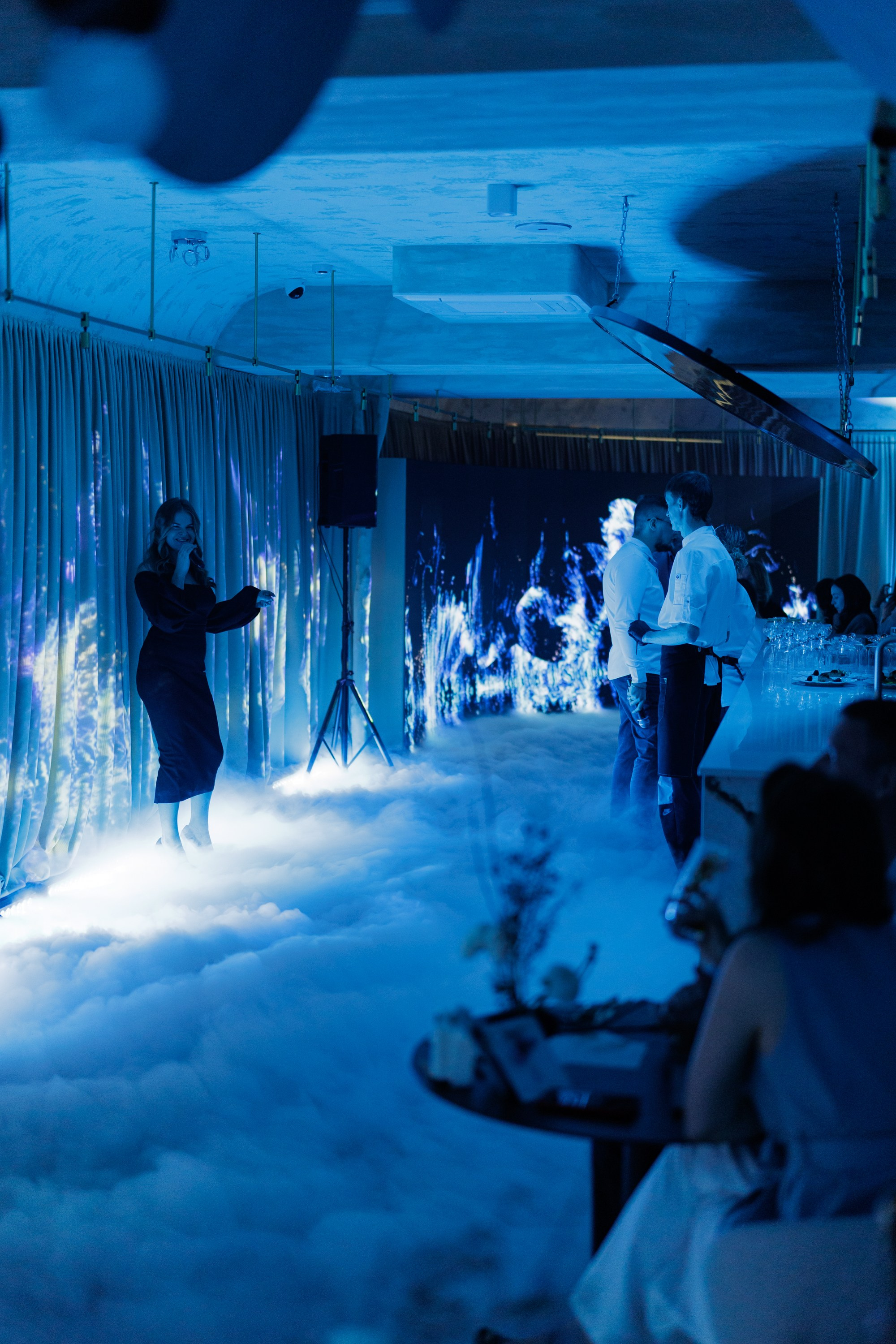 Гастроужин в р.Komorebi (may.25). Свадебный фотограф