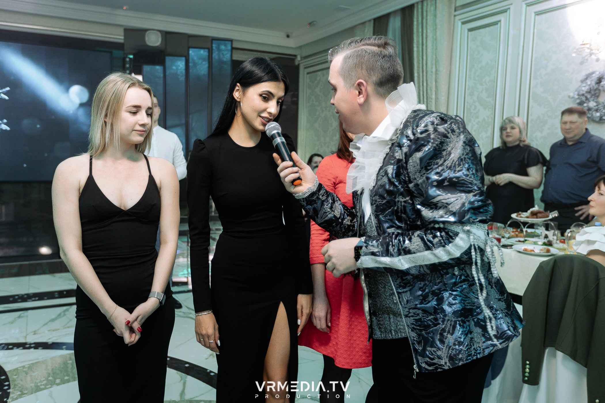 Новогодний вечер в ресторане «Лазурный Берег»