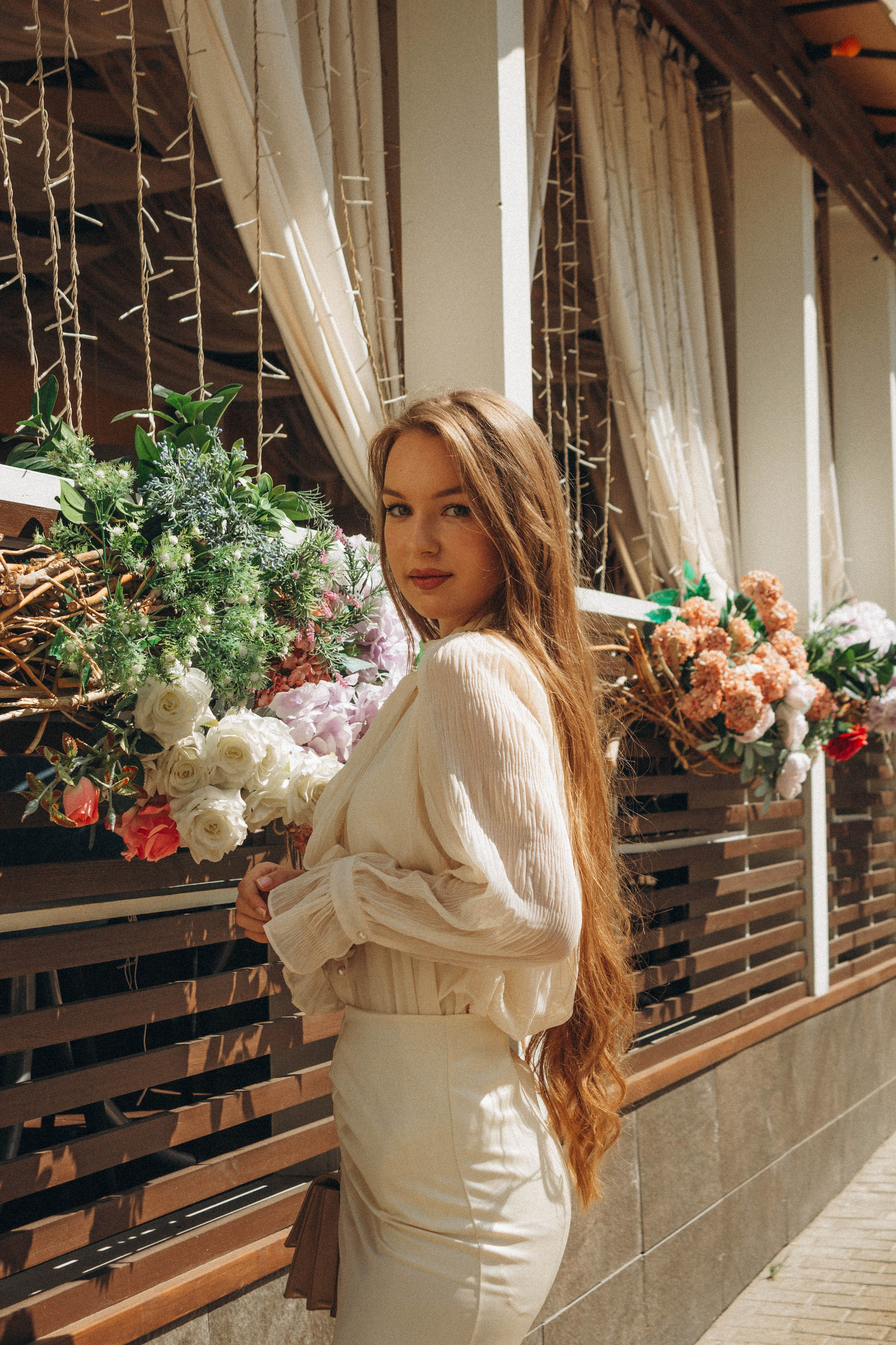 Sofiya. Я — Алёна и я фотографирую красиво (е)