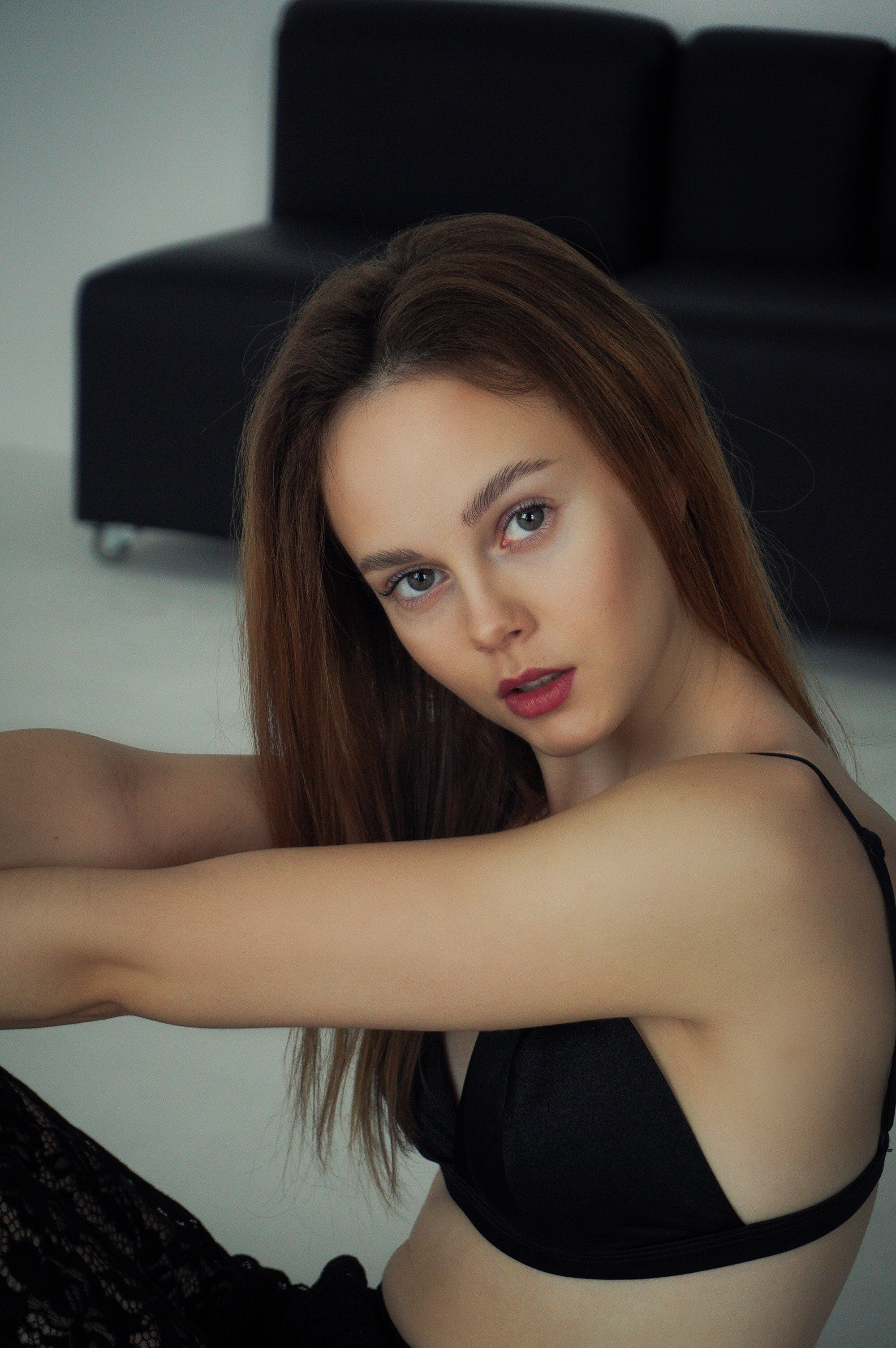 Vera. Я — Алёна и я фотографирую красиво (е)