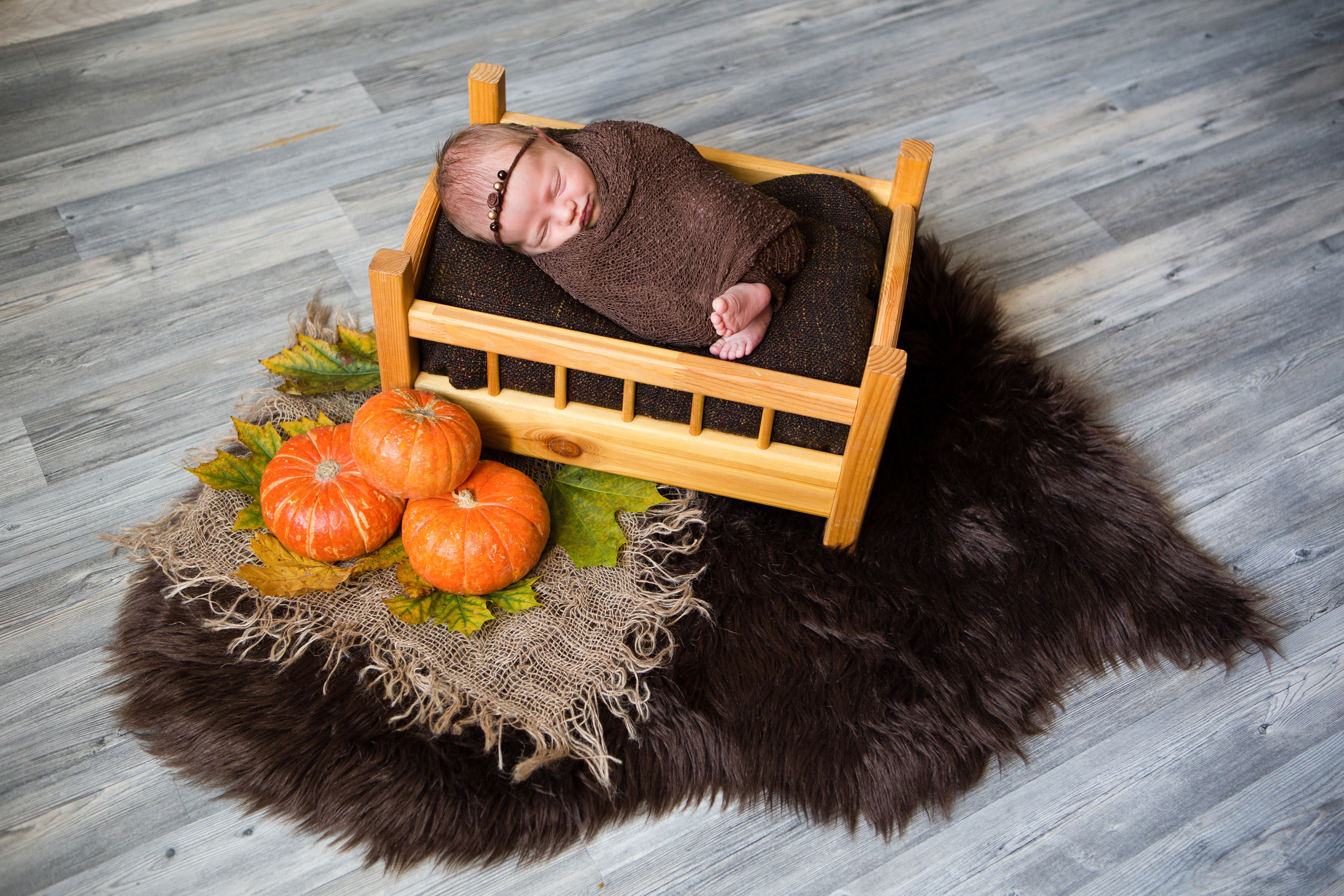 Съёмка новорождённых малышей на дому. Главная