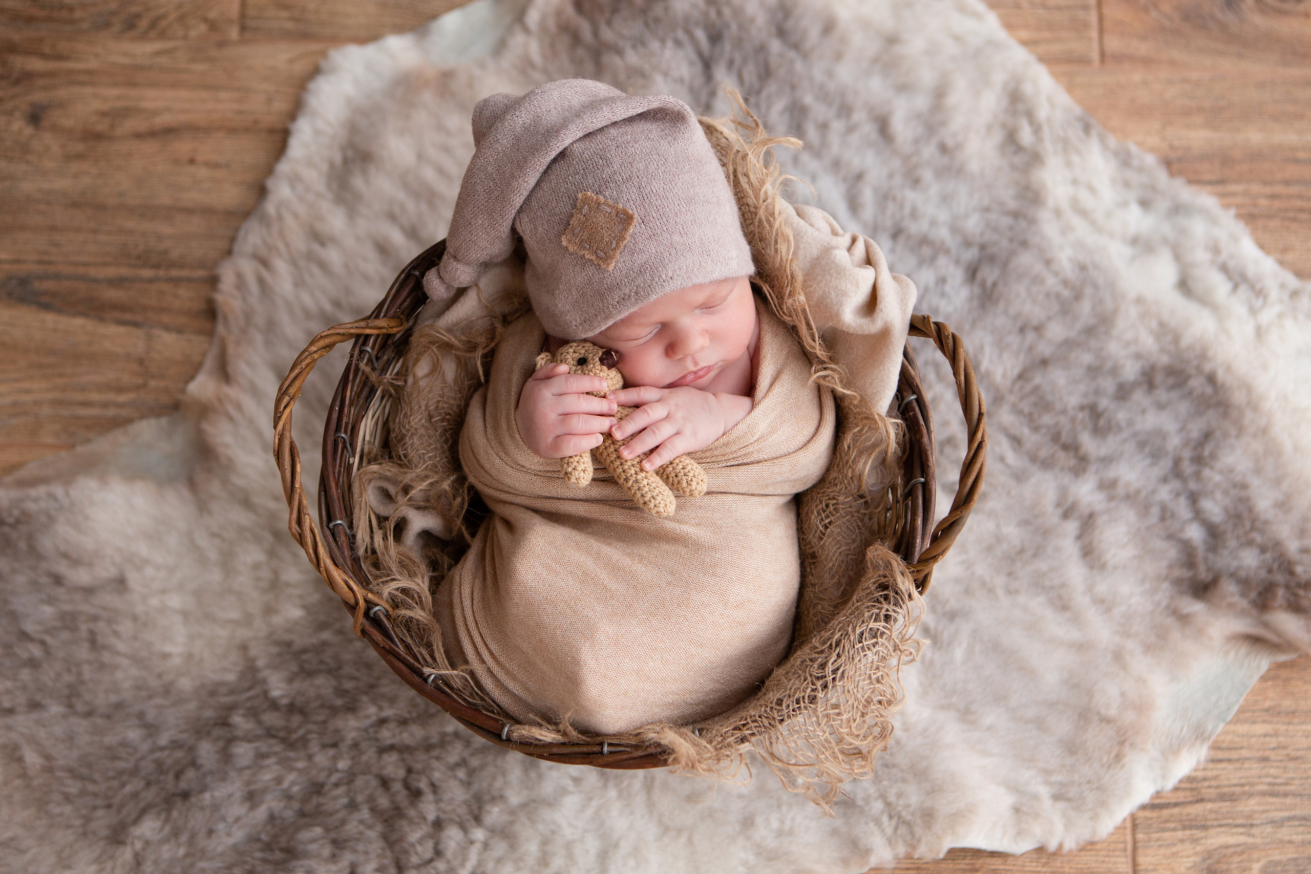 Съёмка новорождённых малышей на дому. Главная