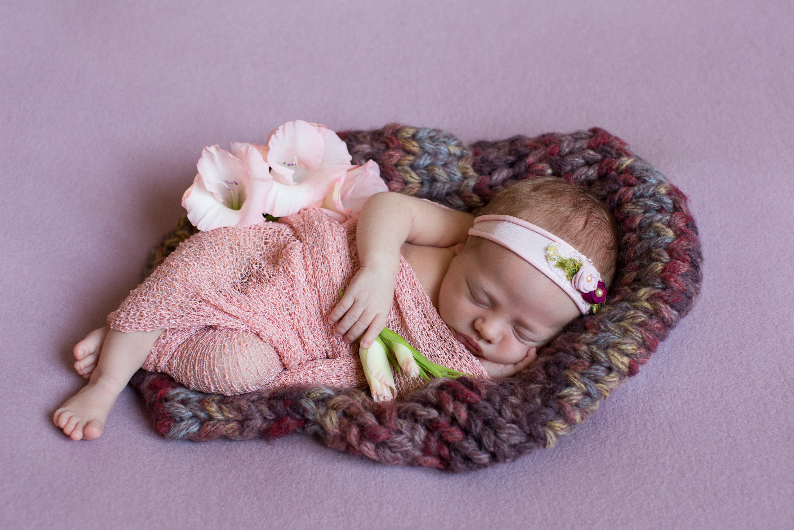 Съёмка новорождённых малышей на дому. Главная