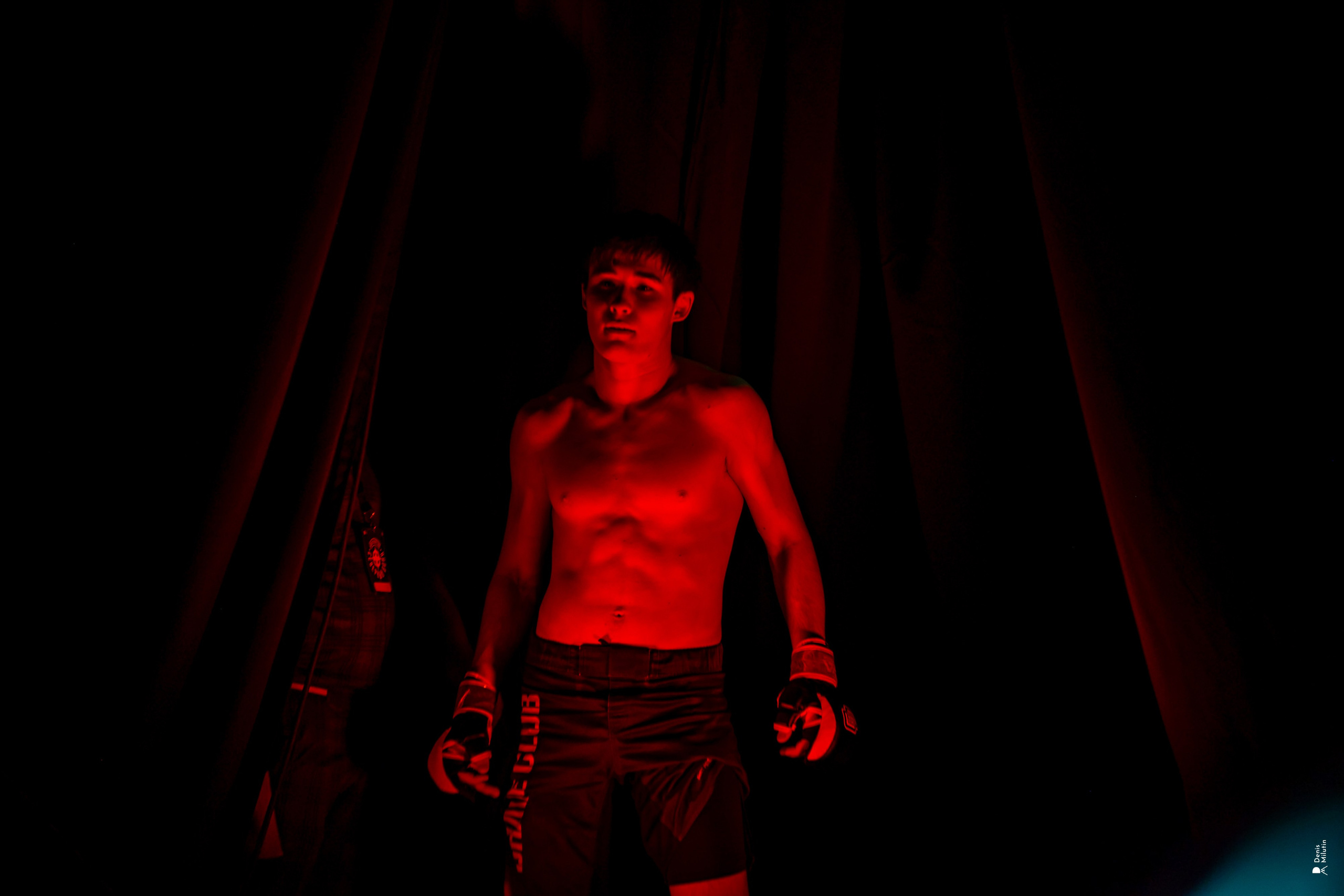 Бои в клетке «Северный Воин». Портретный фотограф Денис Милютин