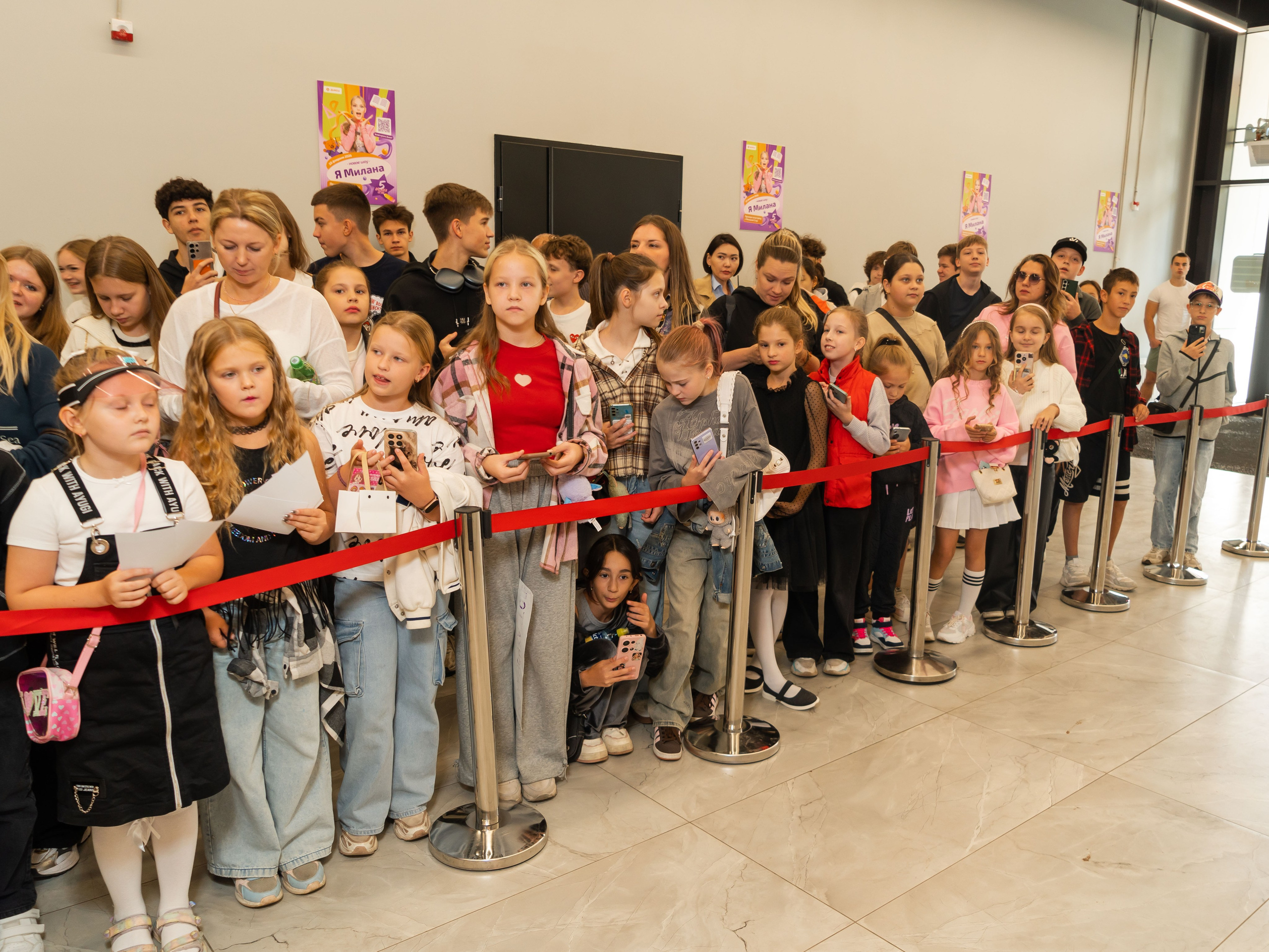 Дикси — Автограф сесия Милана Star. Фотограф Москва