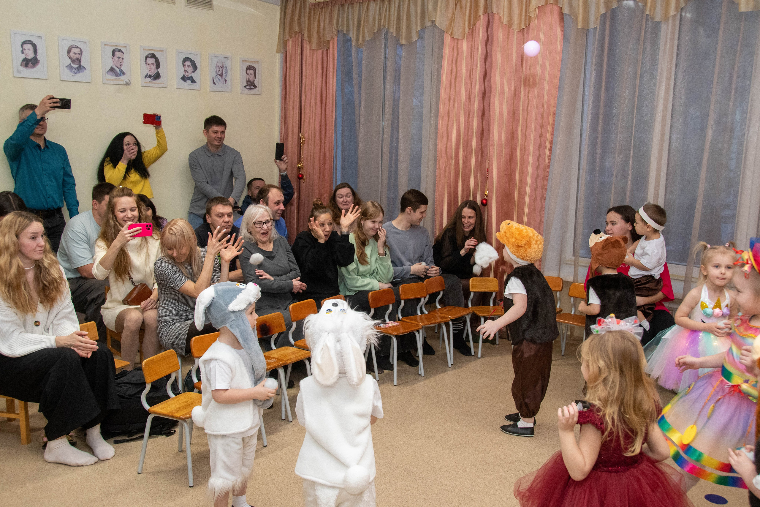 2023 Новый год. Акварель, Первомайка. Репортажный и детский фотограф в Новосибирске