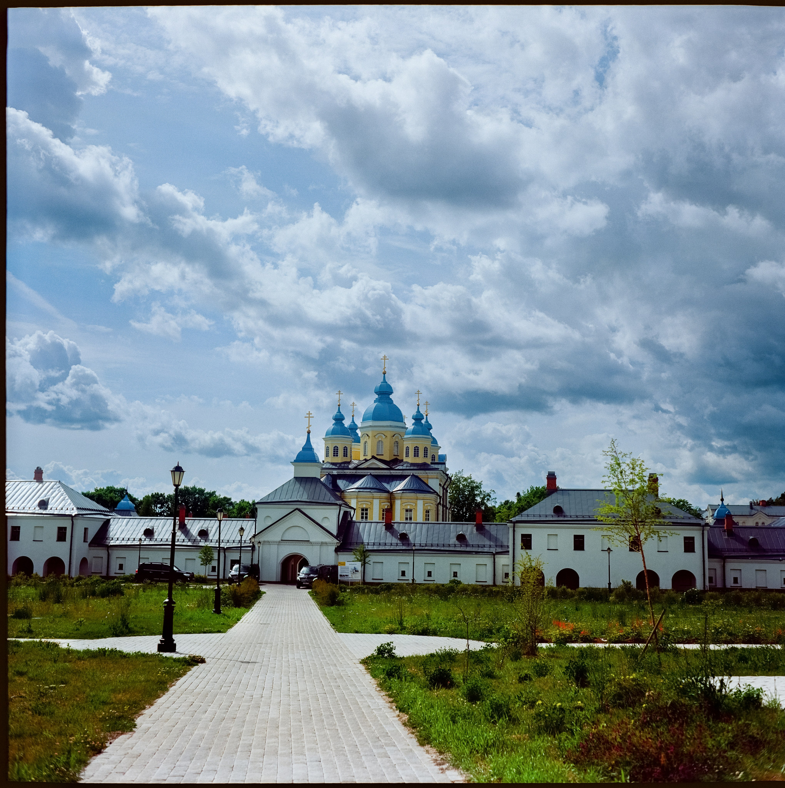 Коневский монастырь / Kodak Ektar 100 (просрочка) / Super Fujica-6