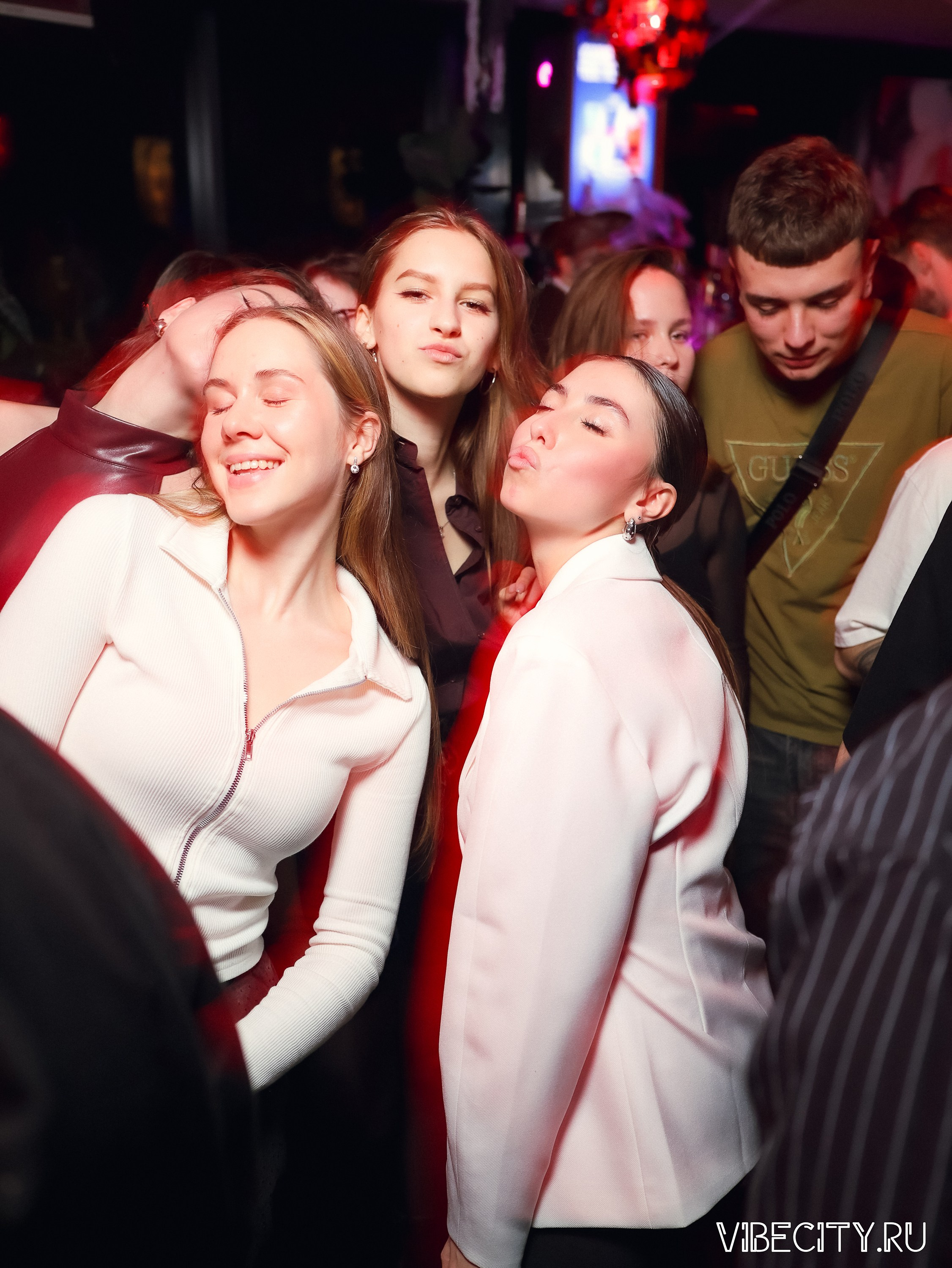 DOUBLE U. VIBECITY.RU Вайб Сити Ру Фоторепортажи Фотоотчеты Калининград