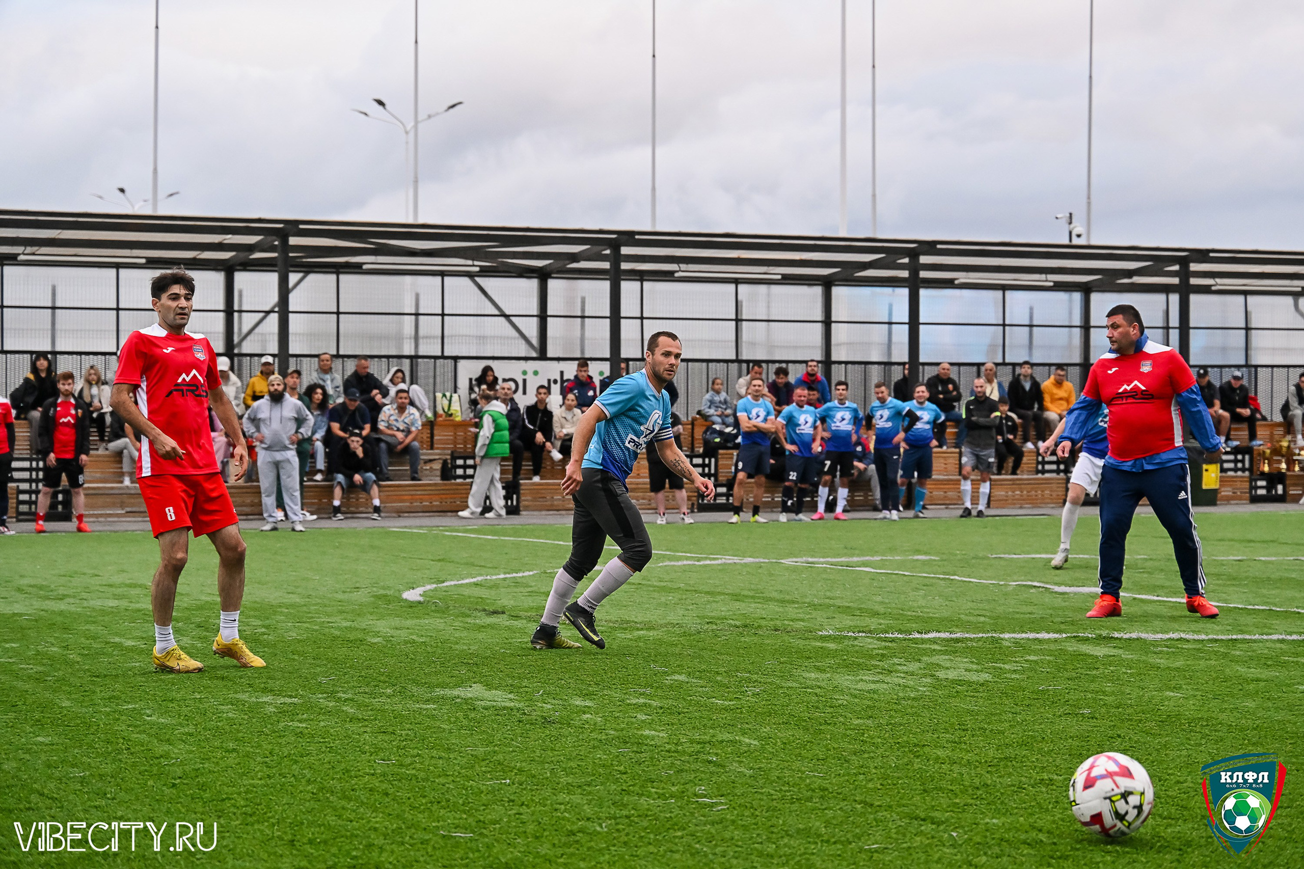 ФИНАЛЬНЫЕ МАТЧИ ПЛЕЙ-ОФФ XXl ЛЕТНЕГО КУБКА КАЛИНИНГРАДСКОЙ ЛФЛ. VIBECITY.RU Вайб Сити Ру Фоторепортажи Фотоотчеты Калининград