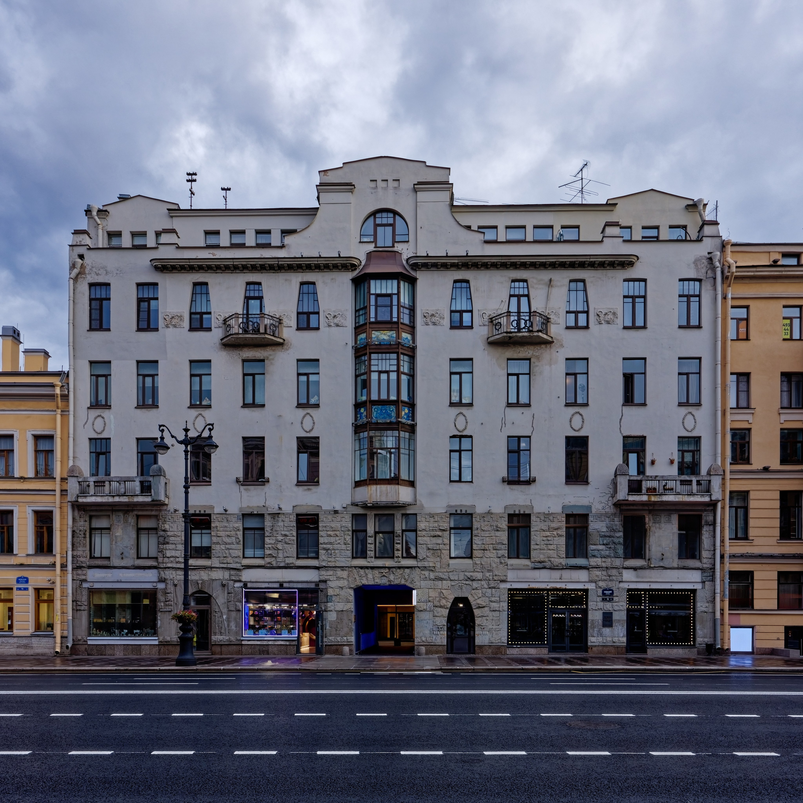 Санкт-Петербург, Невский проспект, дом 72. Дом Протасовых (М.В. Воейковой), 1910 год. Архитектор Сима Исаакович Минаш. ОКНРЗ 791410029250005