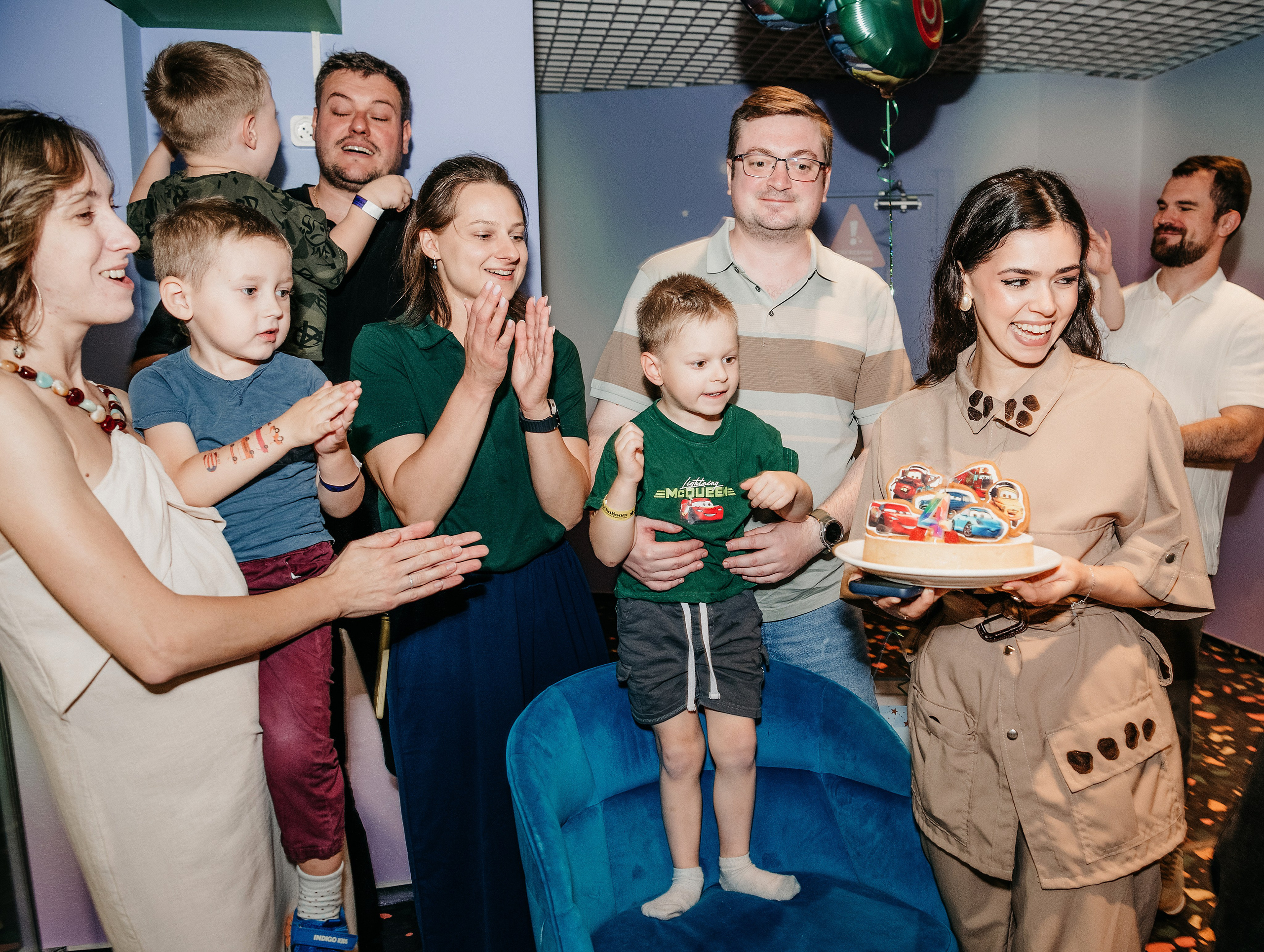 День рождения Кости. Фотограф на выписку из роддома в Москве и МО