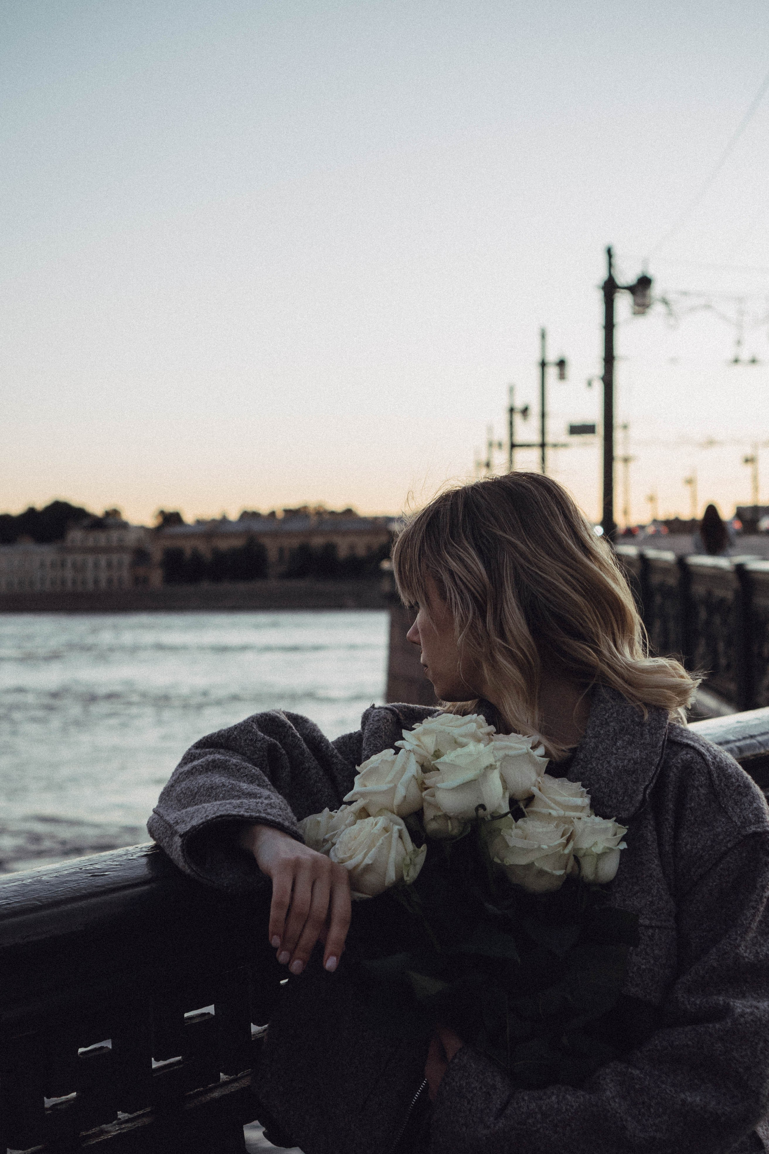 ПРОГУЛКА ПО ГОРОДУ В БЕЛЫЕ НОЧИ (другой вариант). Профессиональный фотограф, Санкт-Петербург — Виктория Богомолова