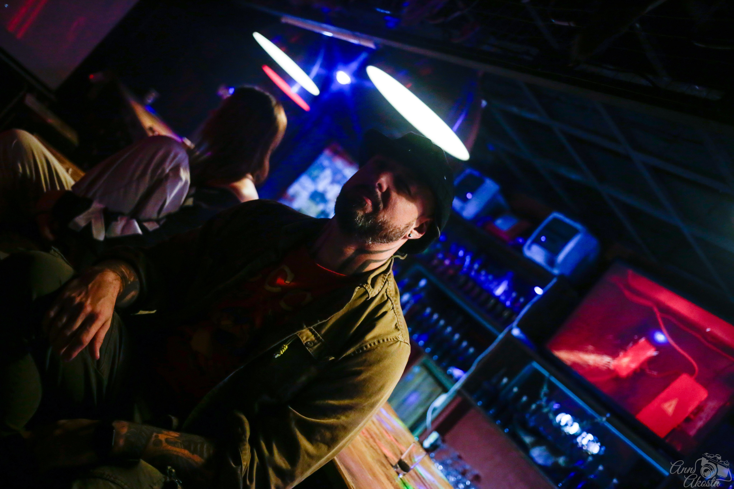 Фильм «Третья смена». Анна Акоста: фотограф в Санкт-Петербурге и Таганроге